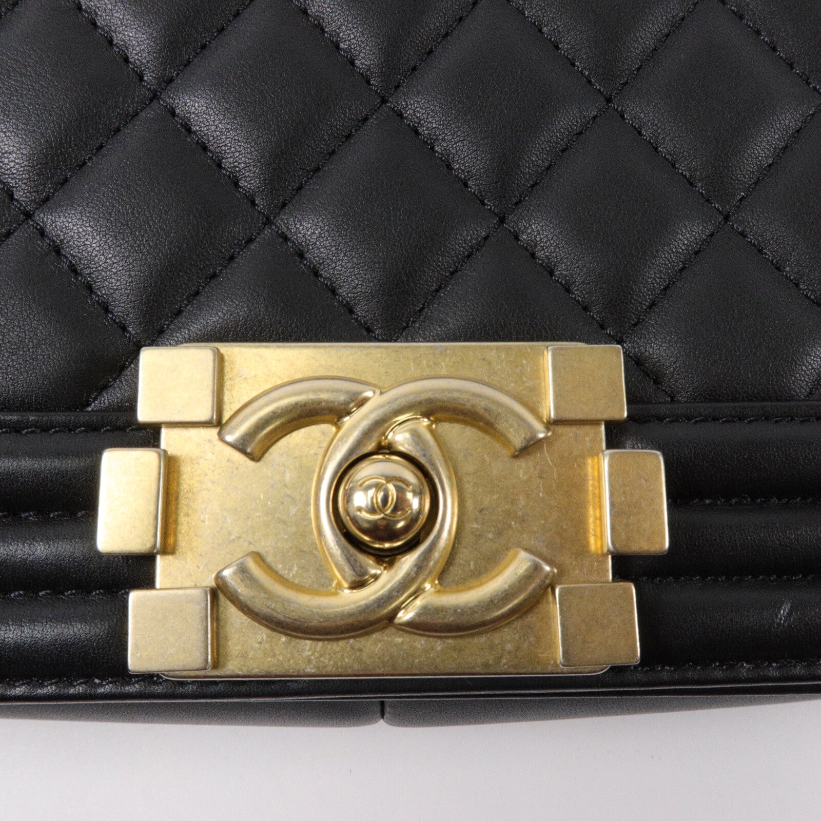 CHANEL 羊皮皮革Boy 25鏈帶肩背袋