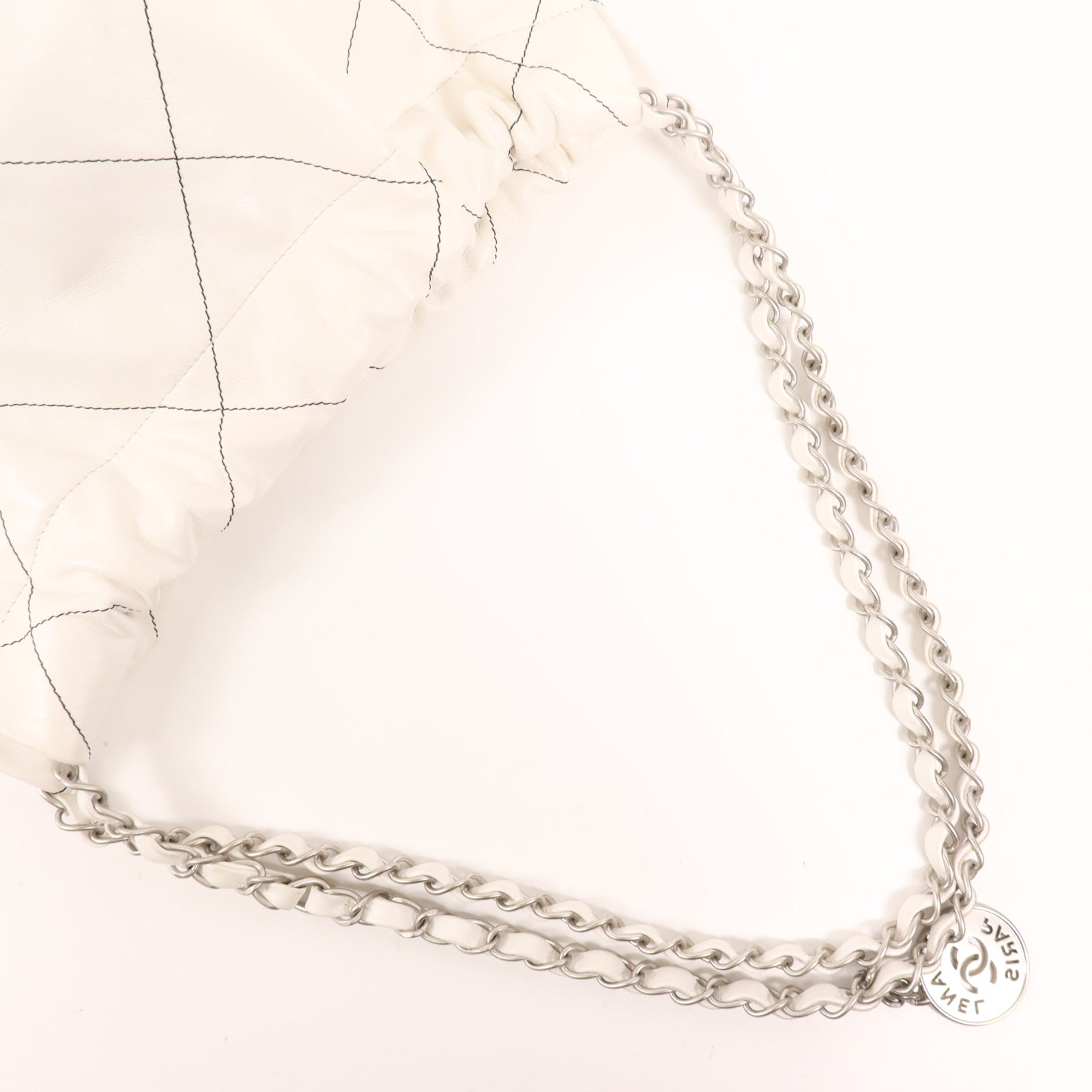 CHANEL 羊皮皮革Chanel 22 Small銀扣鏈帶肩背袋