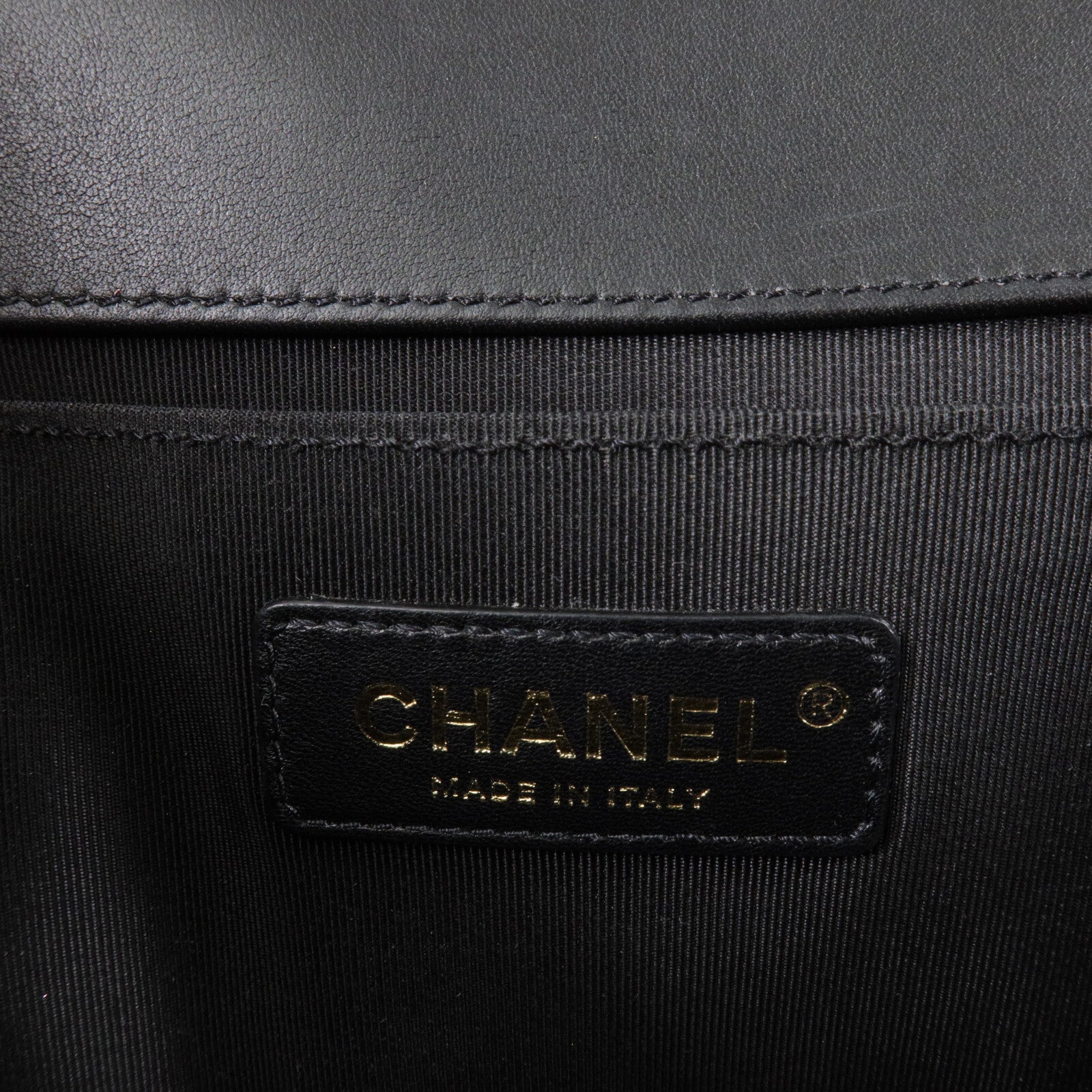 CHANEL 羊皮皮革Boy 25鏈帶肩背袋