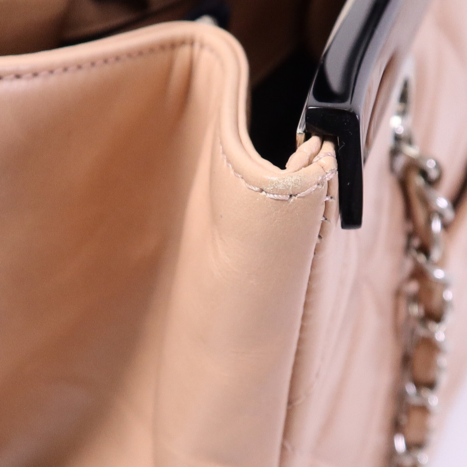 CHANEL 羊皮皮革Chain Shoulder Bag鏈帶肩背袋