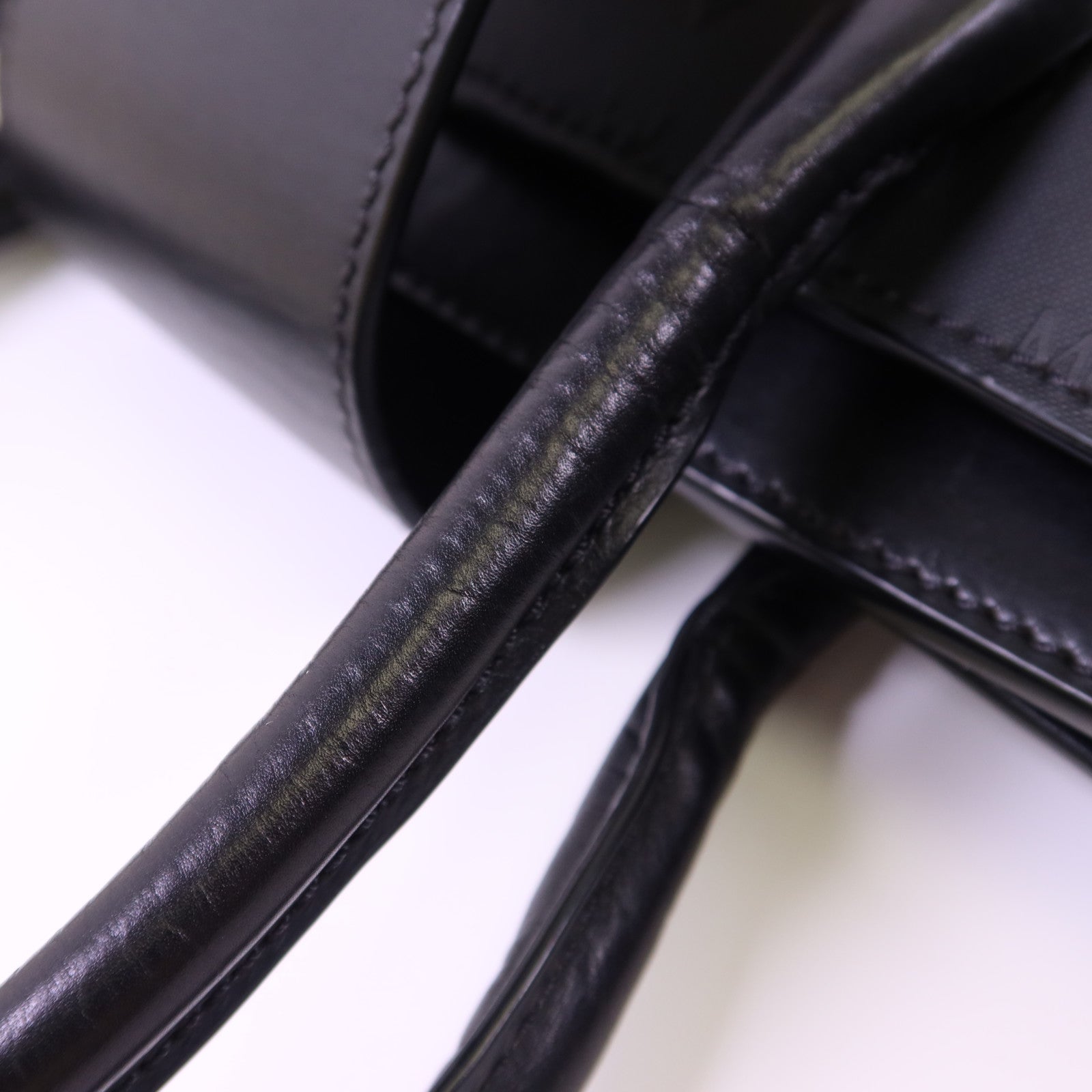 MCM 塗層帆布/牛皮皮革Visetos金扣手挽袋