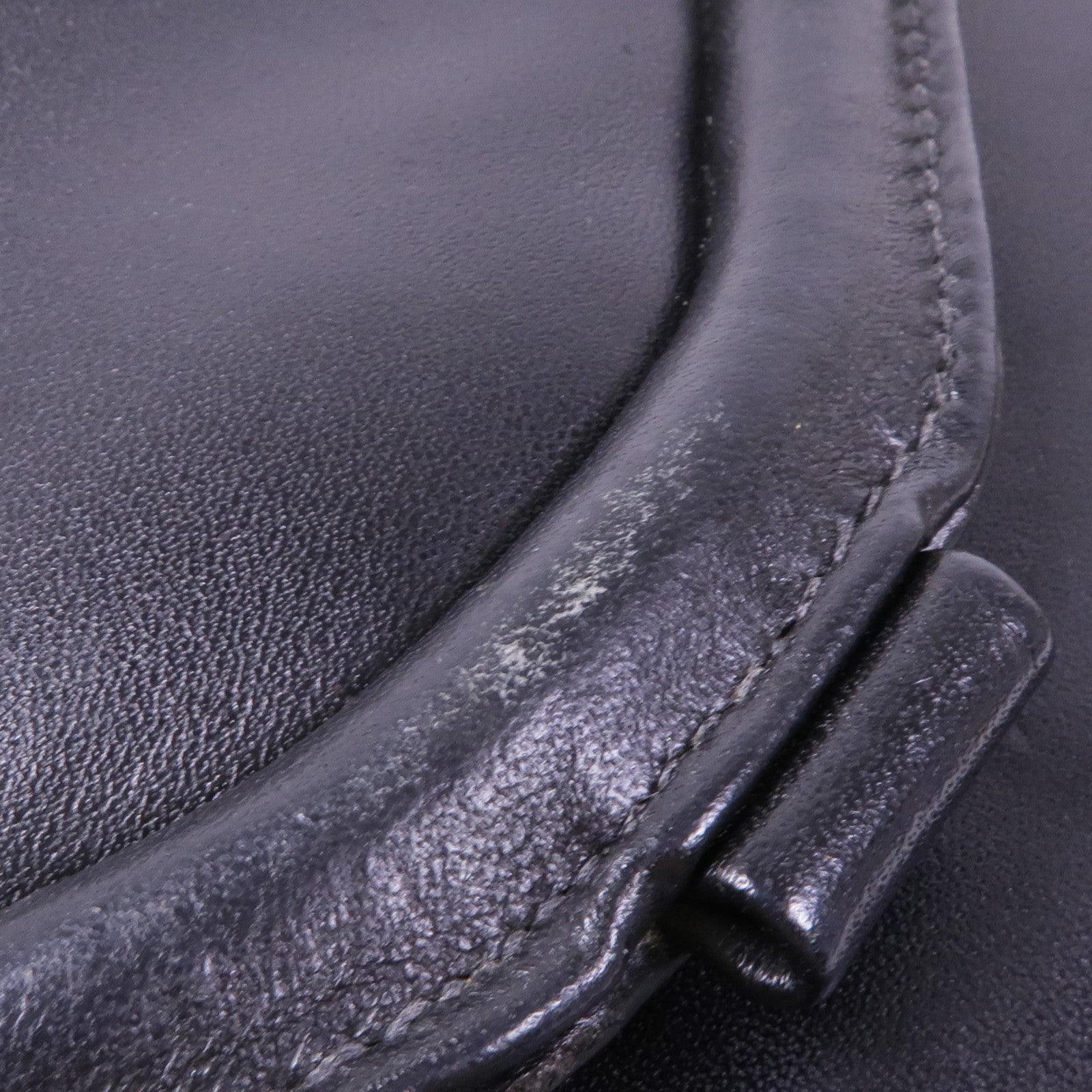 GIVENCHY 【激減優惠】牛皮皮革Shoulder Bag金扣肩背袋