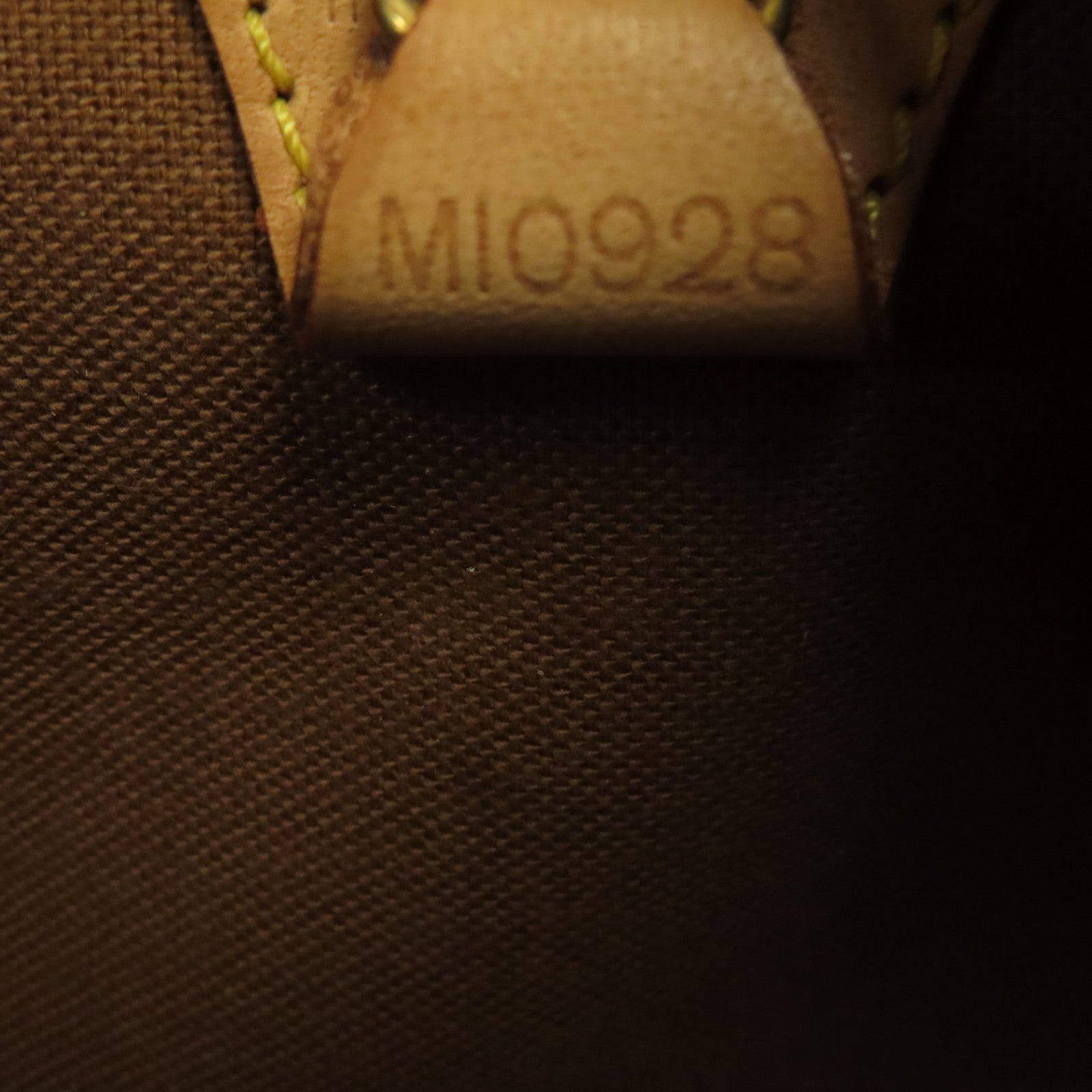 LOUIS VUITTON Monogram Ellipse PM金扣手挽袋啡色