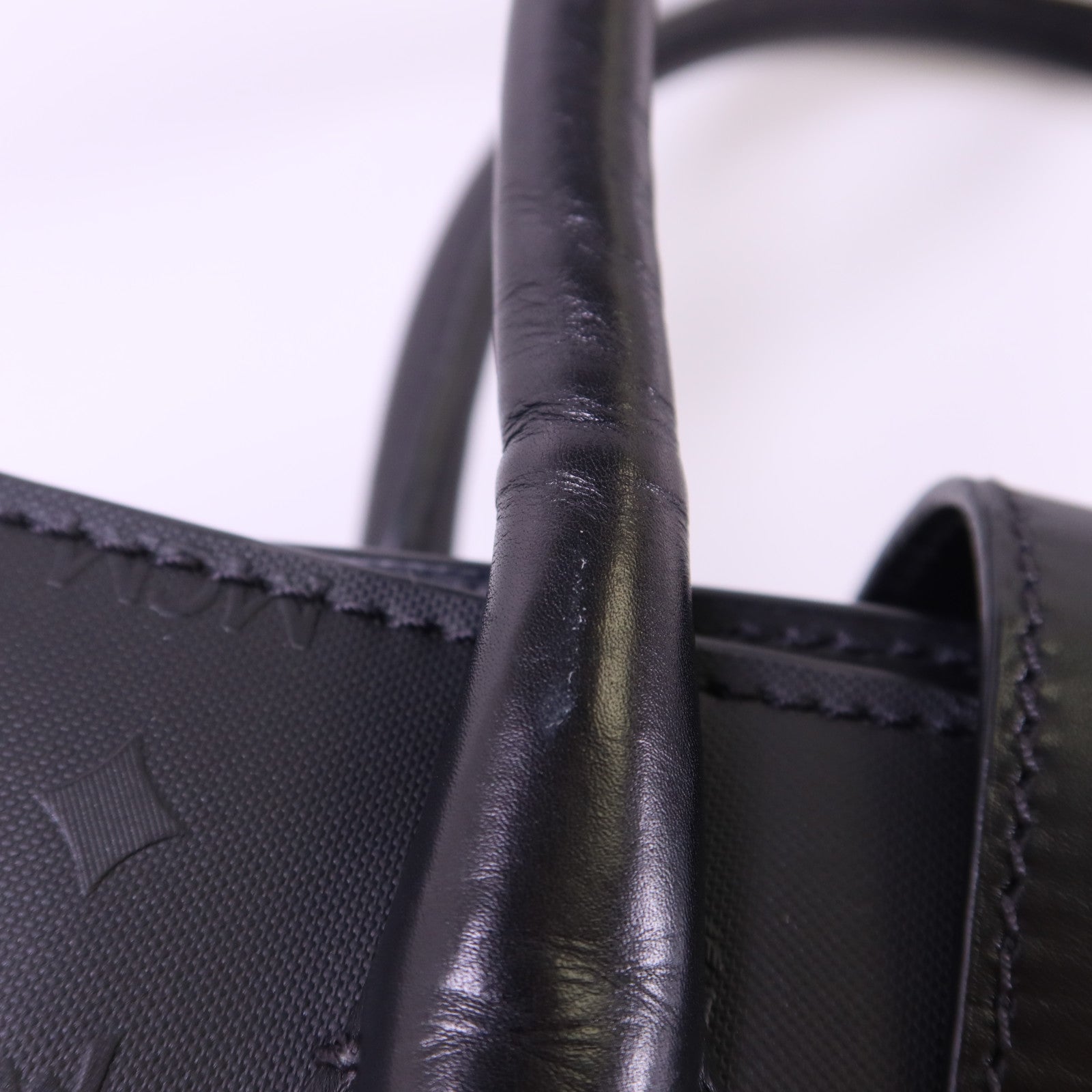 MCM 塗層帆布/牛皮皮革Visetos金扣手挽袋