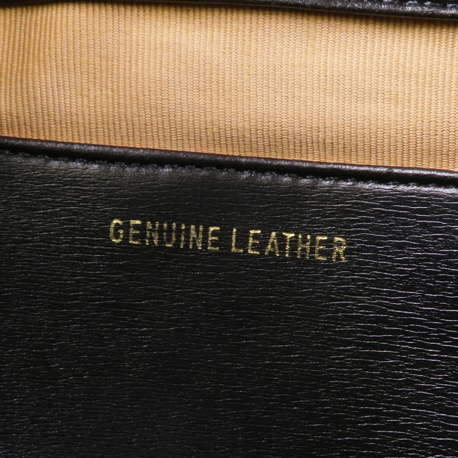GIVENCHY 【激減優惠】牛皮皮革Shoulder Bag金扣肩背袋