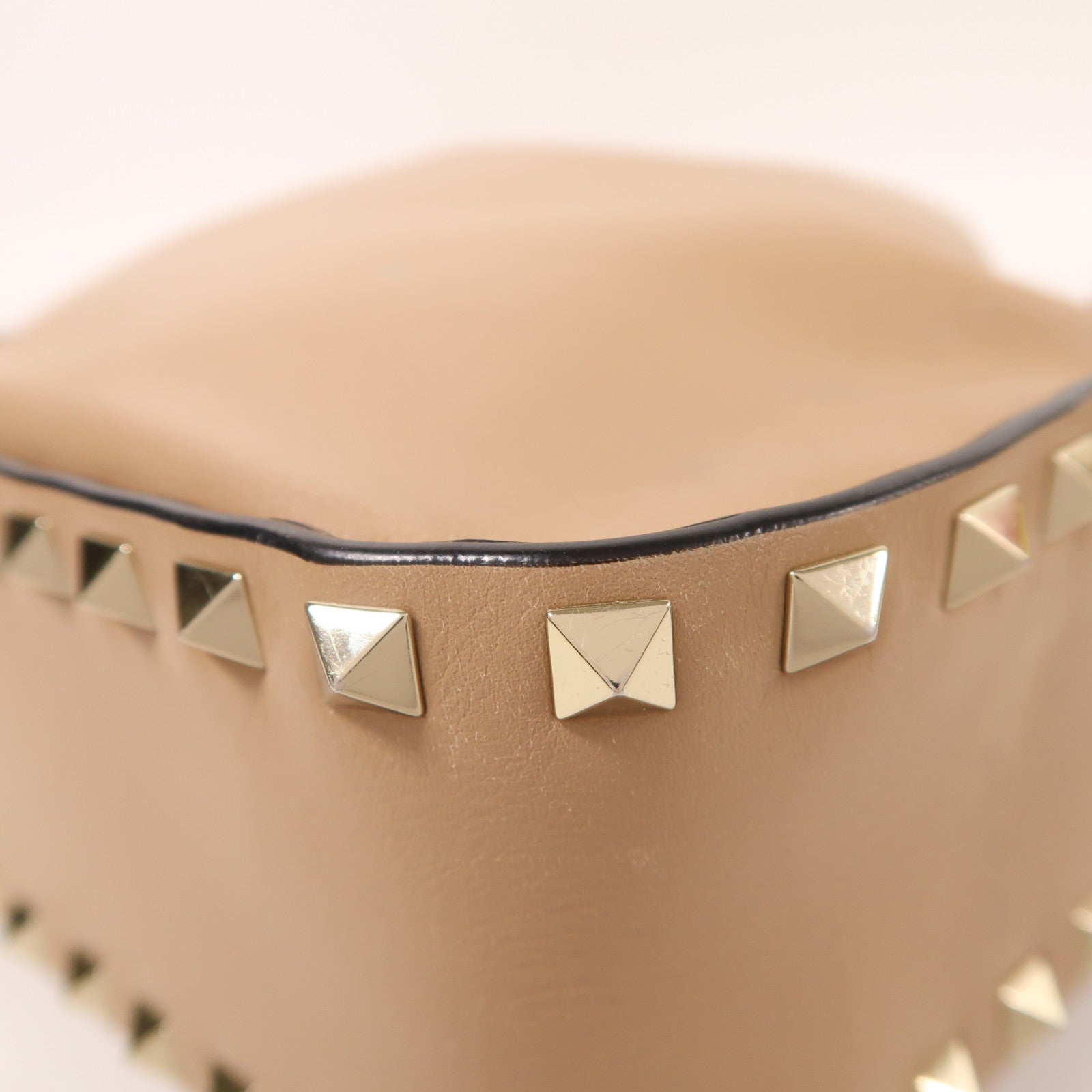 Valentino 皮革Shoulder Bag金扣肩背袋