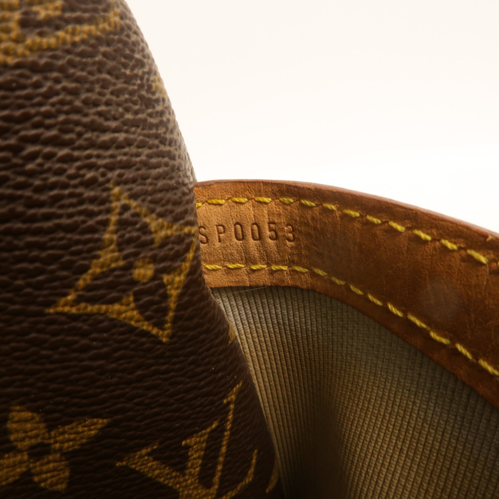 LOUIS VUITTON Monogram Reporter PM肩背袋