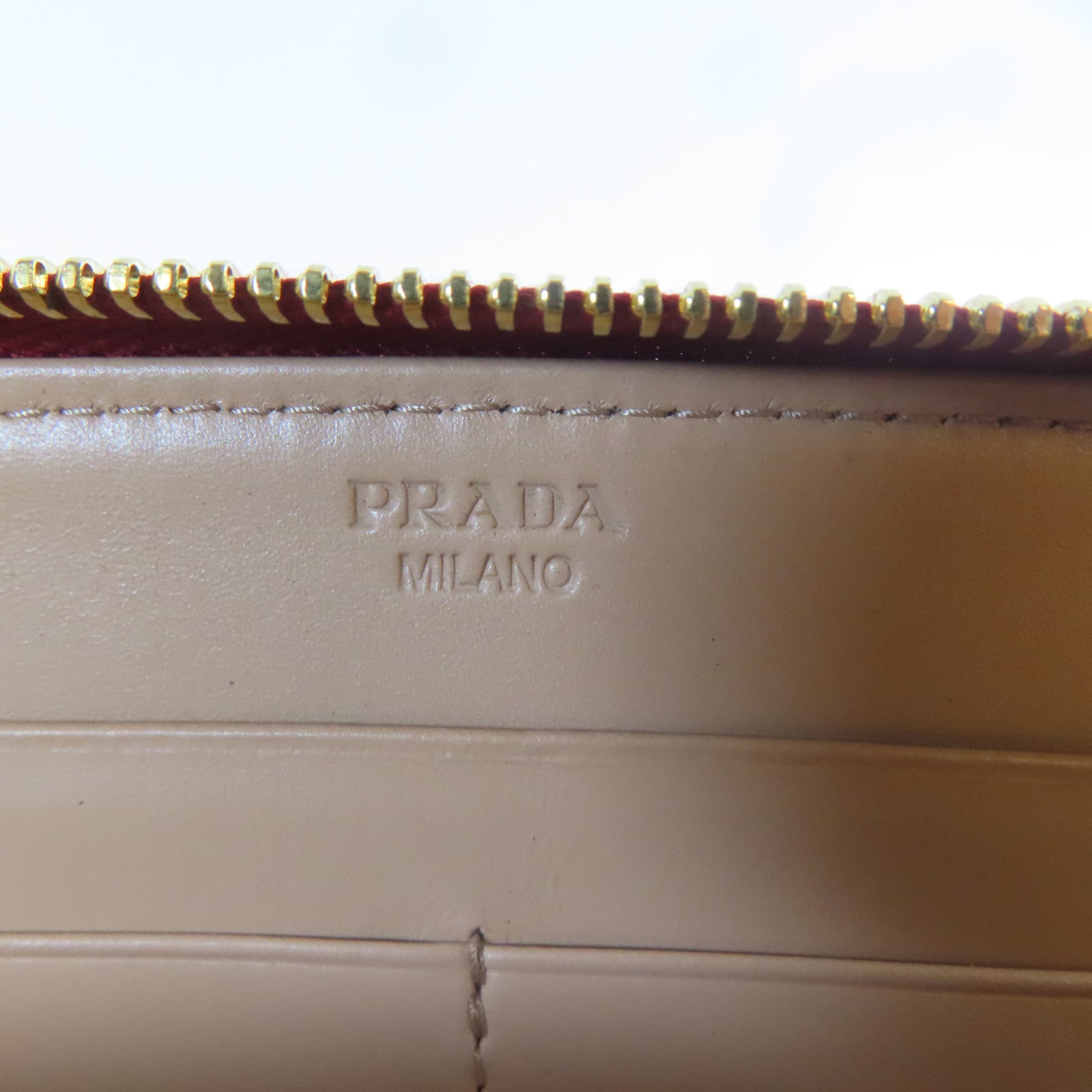 PRADA 【激減優惠】漆皮皮革Zipper Long Wallet金扣長錢包紅色
