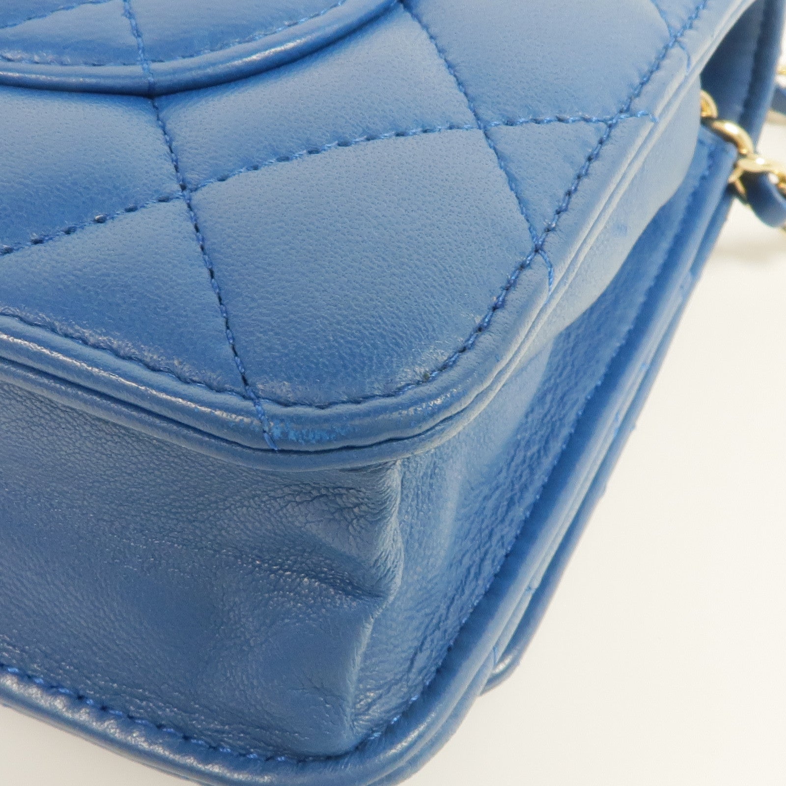 CHANEL 羊皮皮革WOC Wallet On Chain金扣鏈帶肩背袋