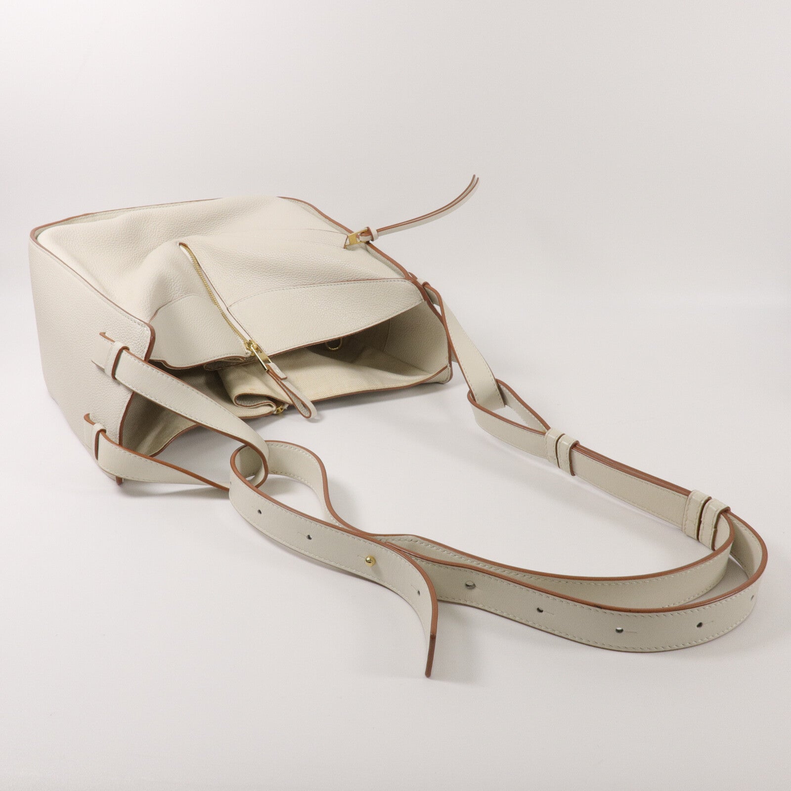 LOEWE 牛皮皮革Hammock Small手挽肩背兩用袋