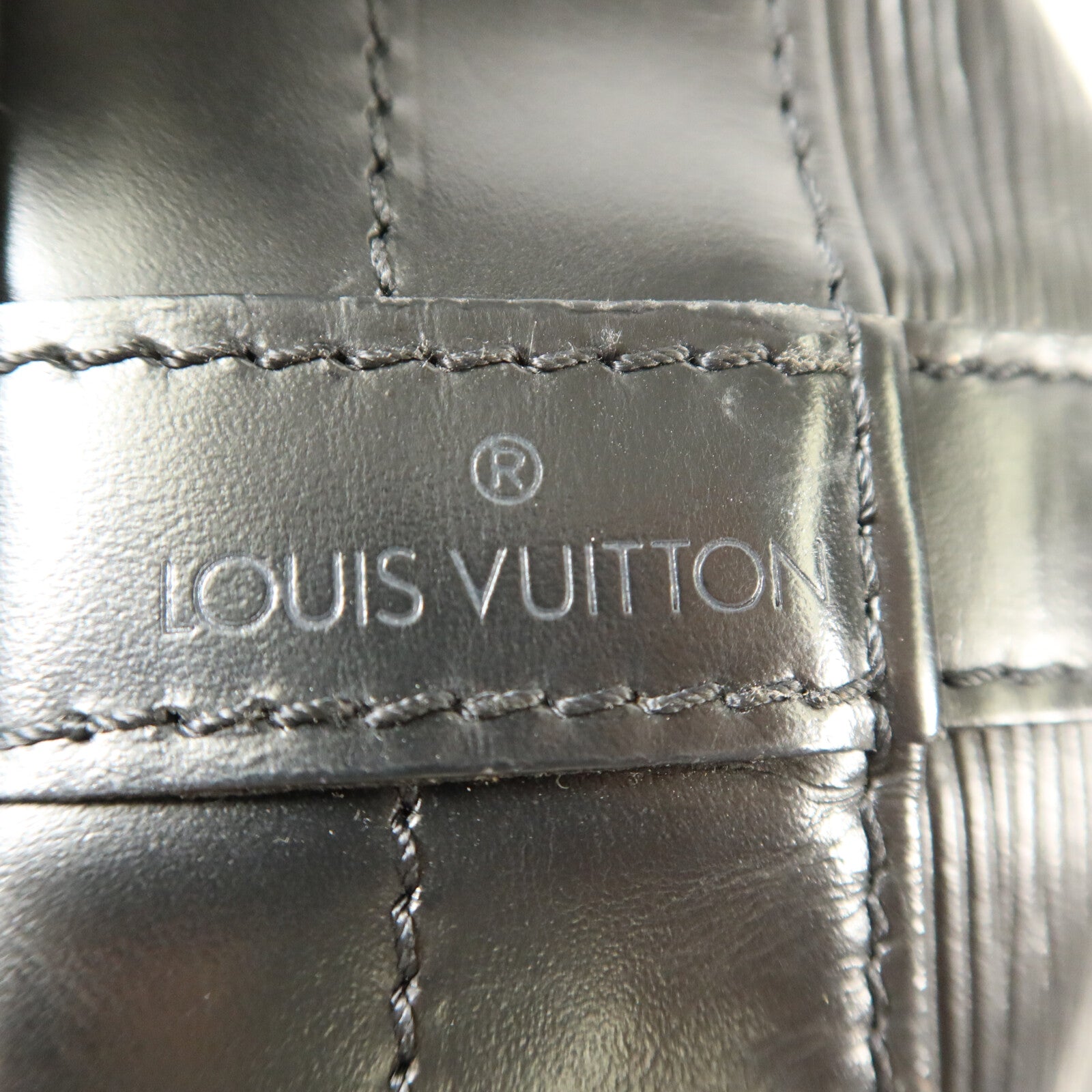 LOUIS VUITTON Epi Noe肩背袋