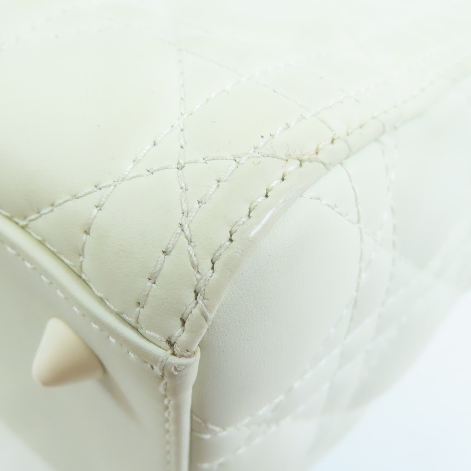 Dior CD Lady Dior 2 Way Shoulder Handbag M0565ILOI Calfskin White