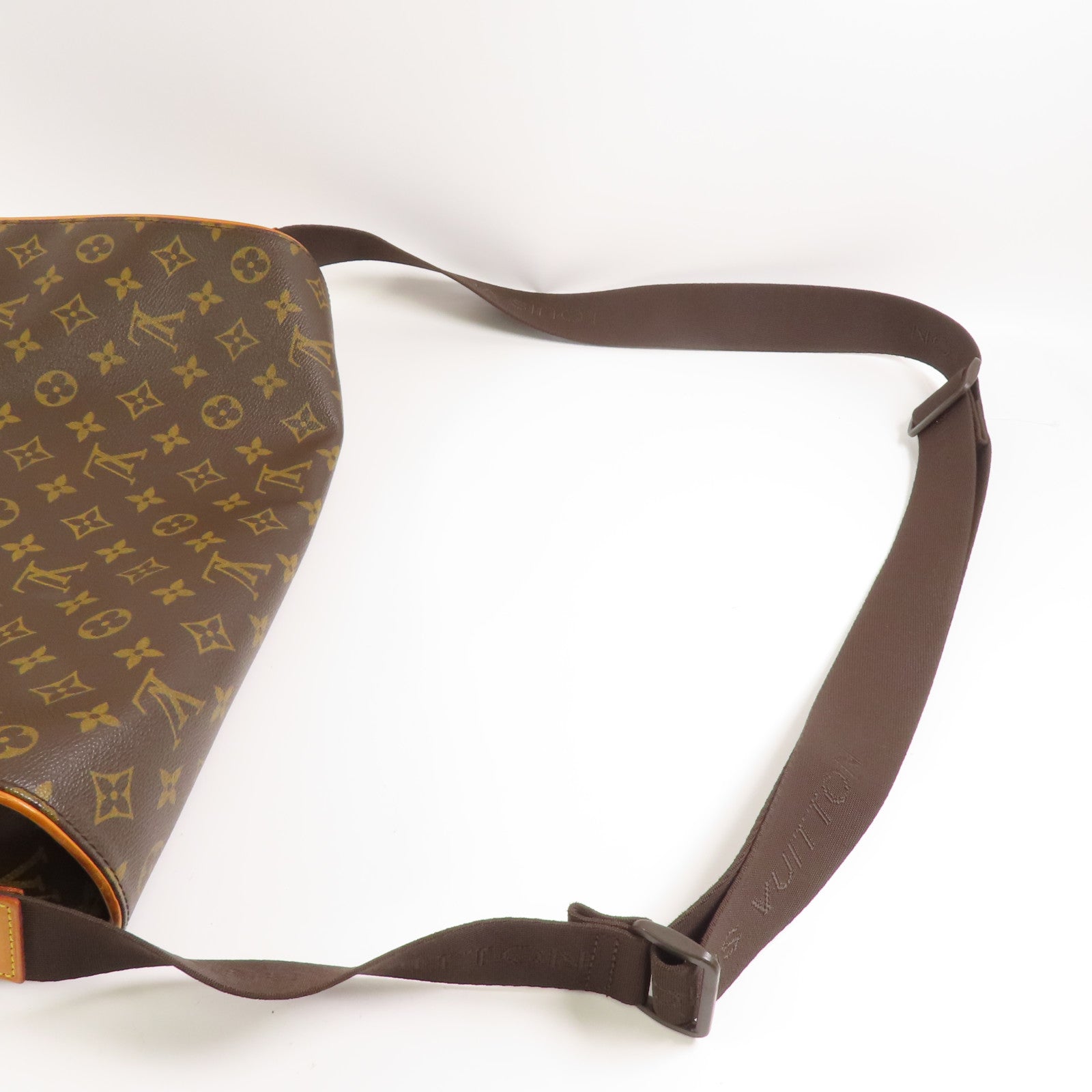 LOUIS VUITTON Monogram Abbesses金扣肩背袋棕色