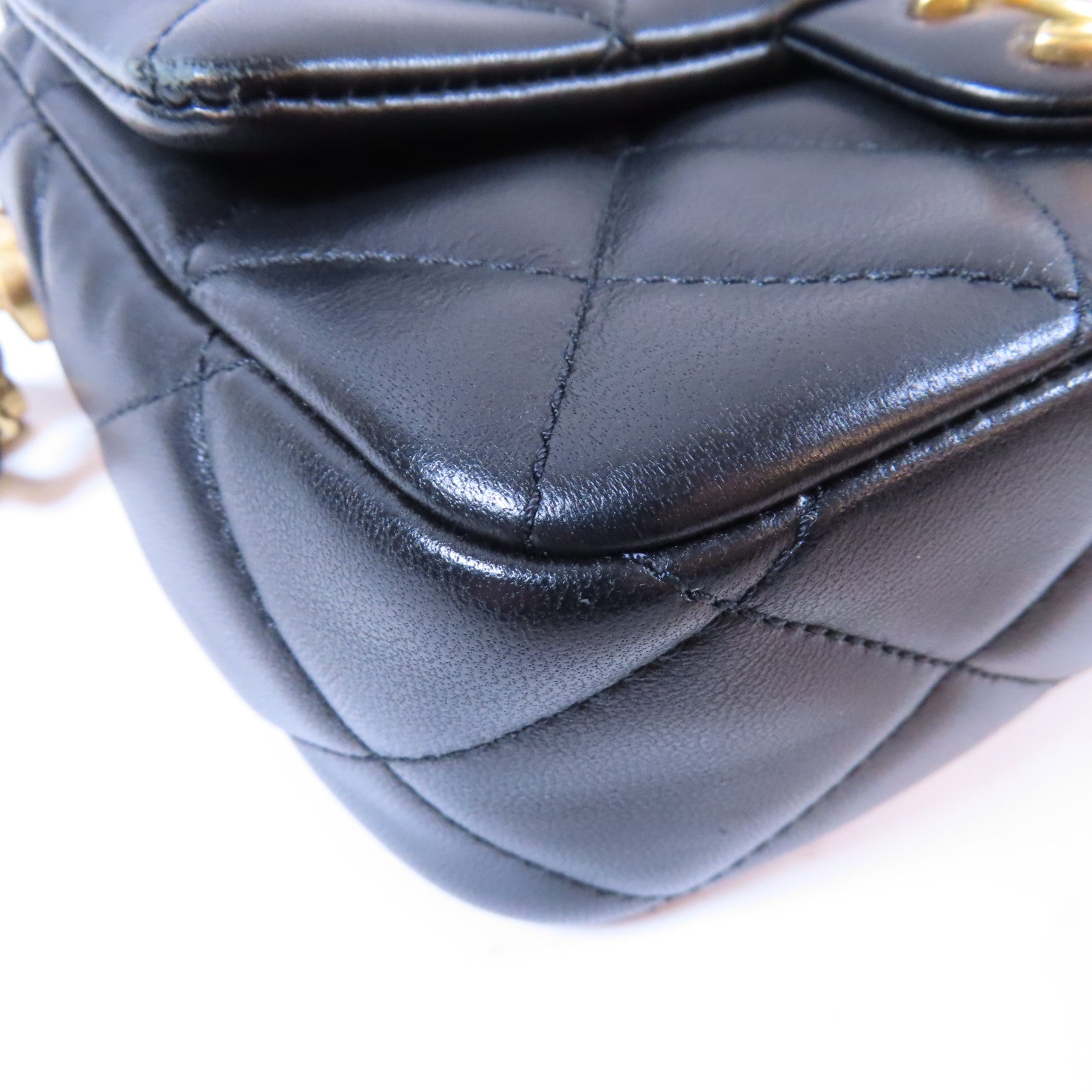 CHANEL 【激減優惠】菱格羊皮皮革Chain Shoulder金扣鏈帶肩背袋黑色