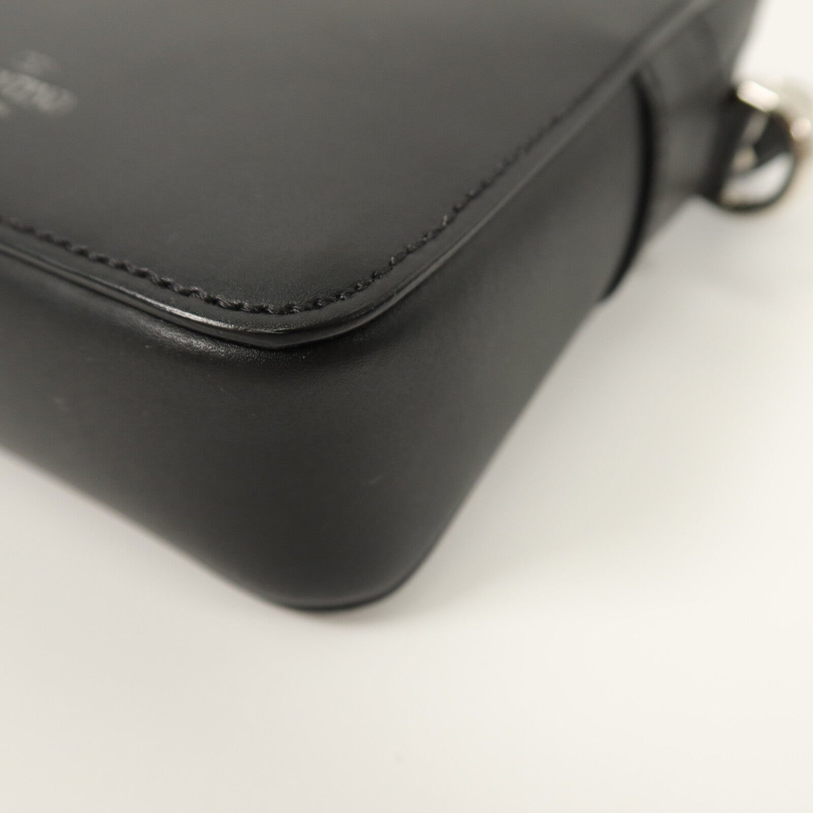 Valentino 牛皮皮革Shoulder Bag肩背袋