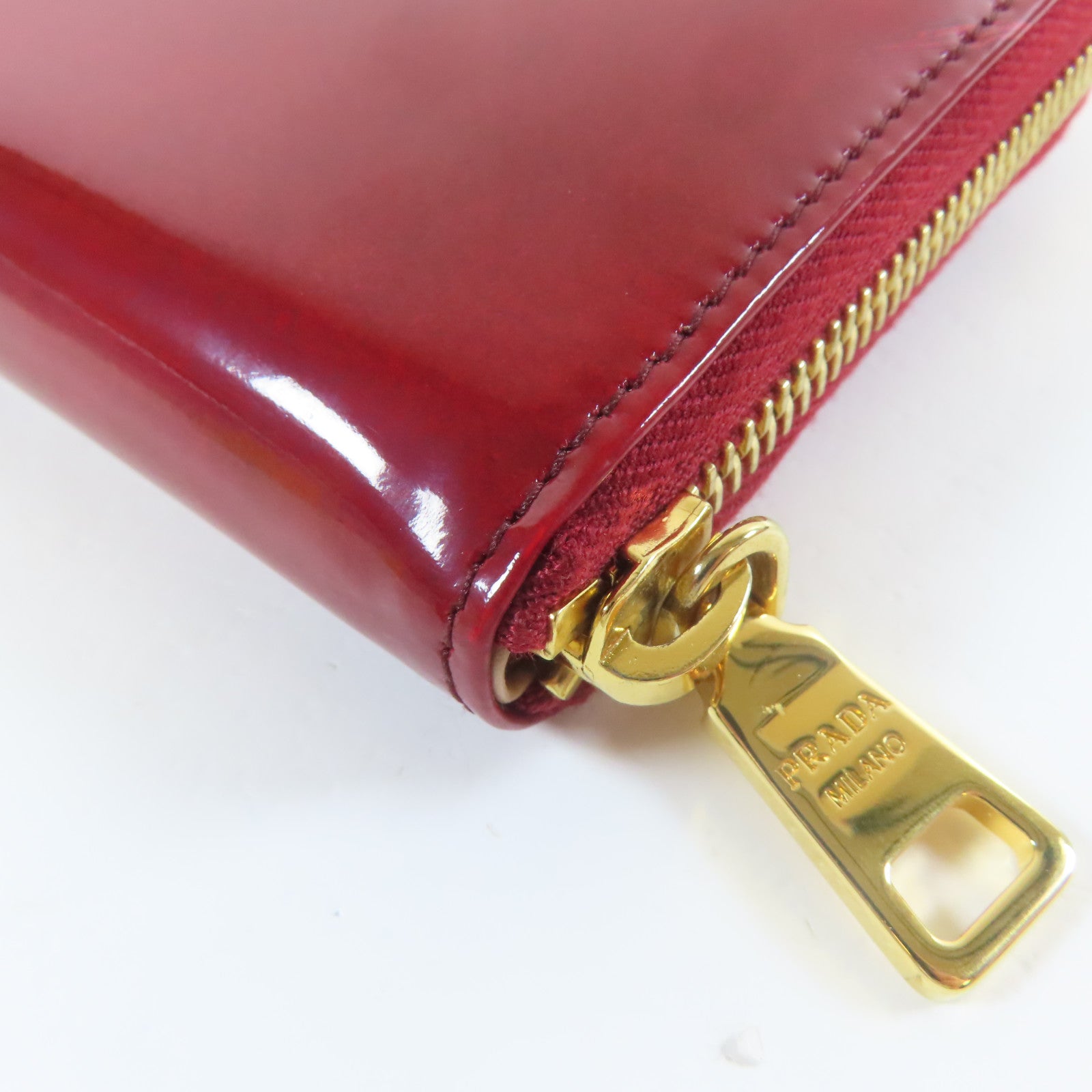 PRADA 【激減優惠】漆皮皮革Zipper Long Wallet金扣長錢包紅色