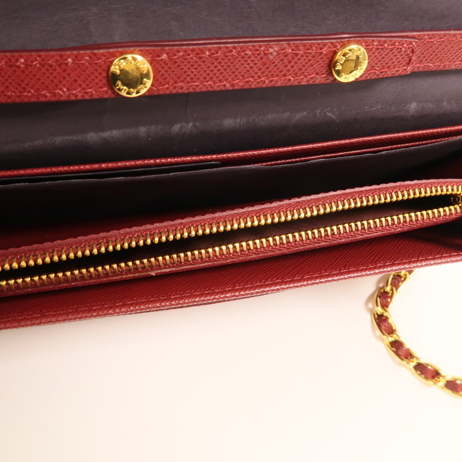 PRADA 牛皮皮革Chain Shoulder金扣鏈帶肩背袋