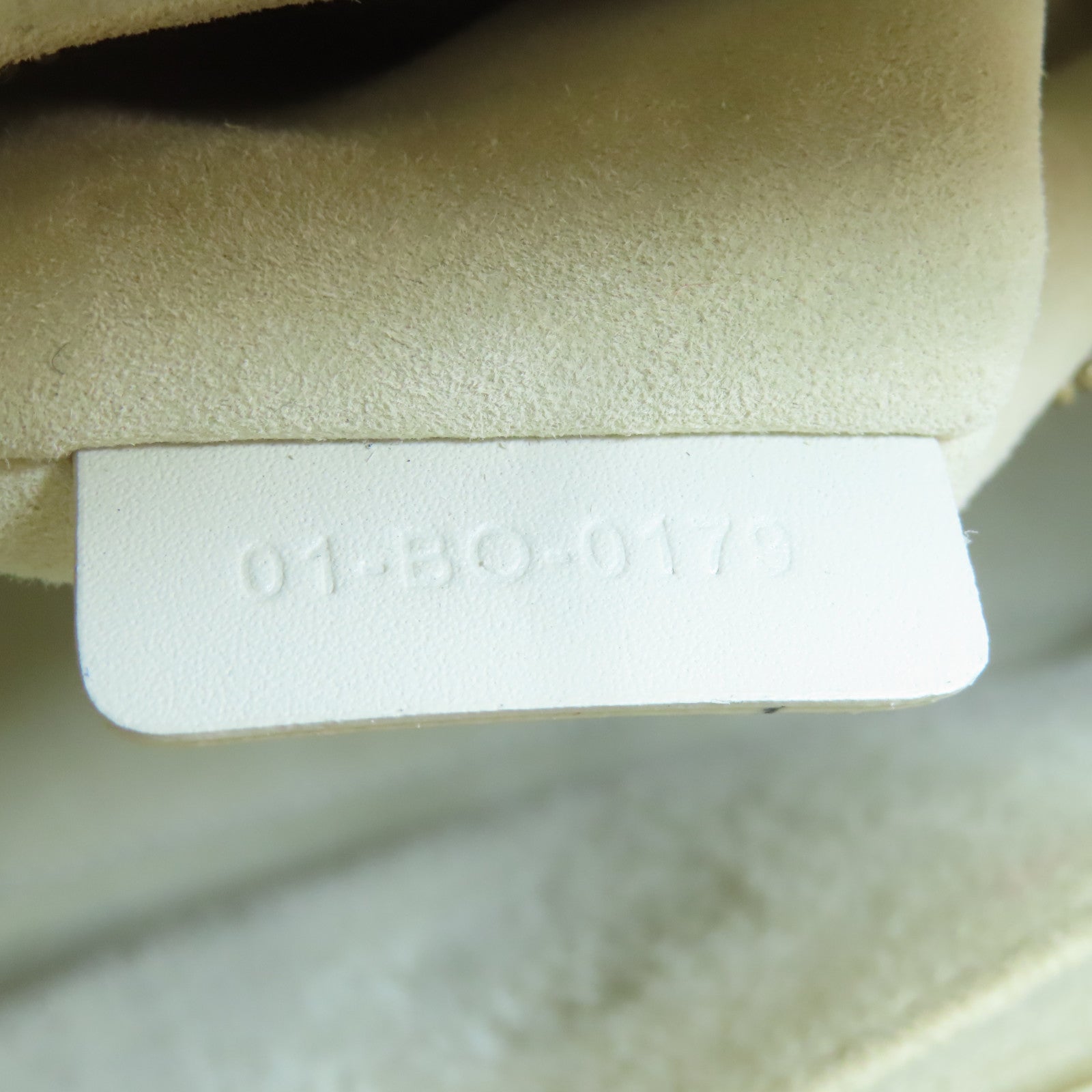 Dior CD Lady Dior 2 Way Shoulder Handbag M0565ILOI Calfskin White