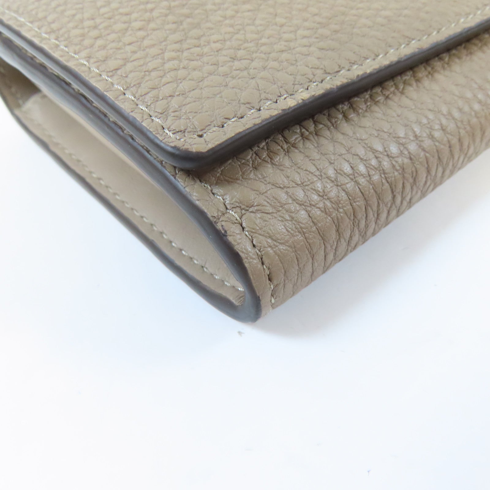 FENDI 牛皮皮革Long wallet銀扣錢包灰色