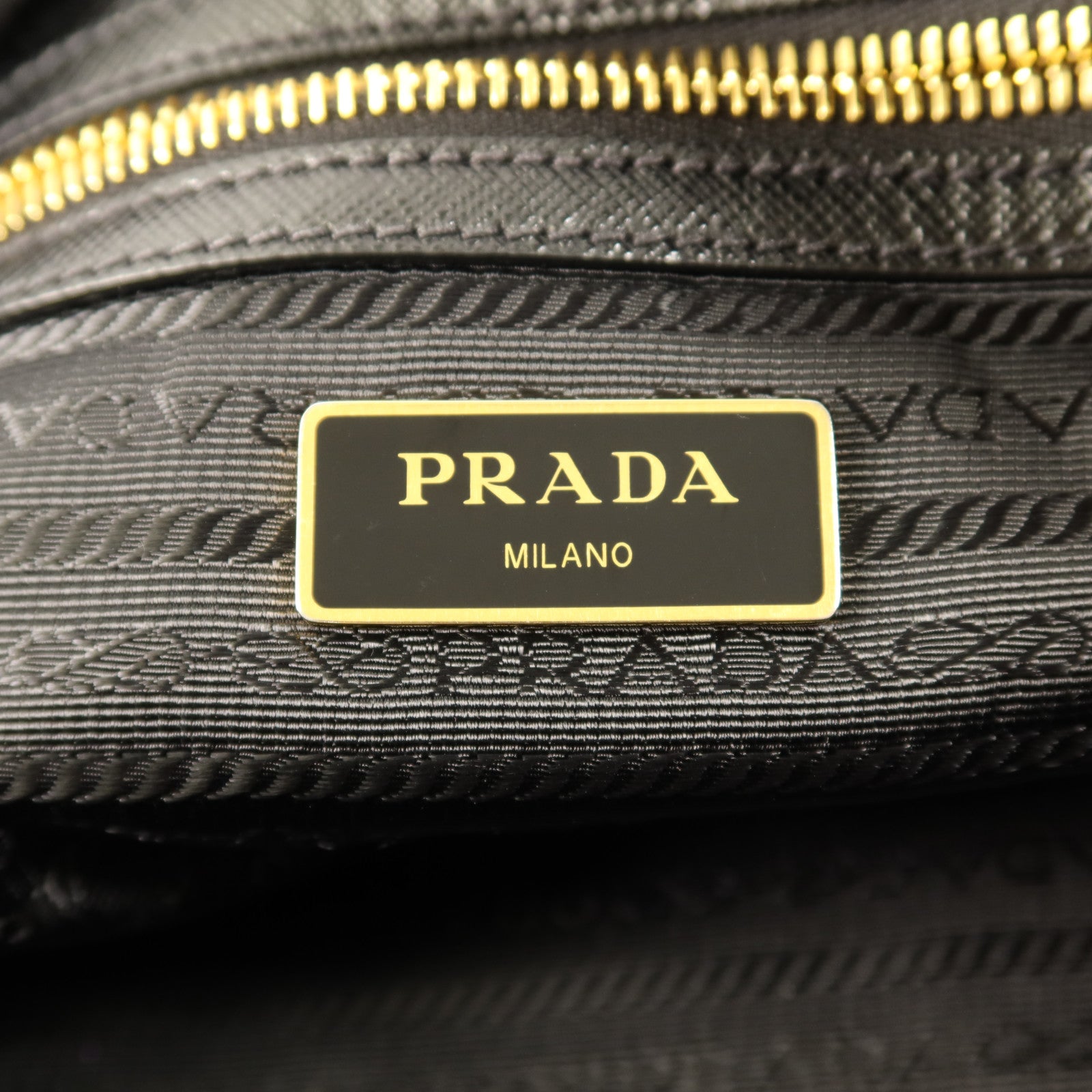 PRADA 尼龍Shoulder Bag金扣手挽肩背兩用袋