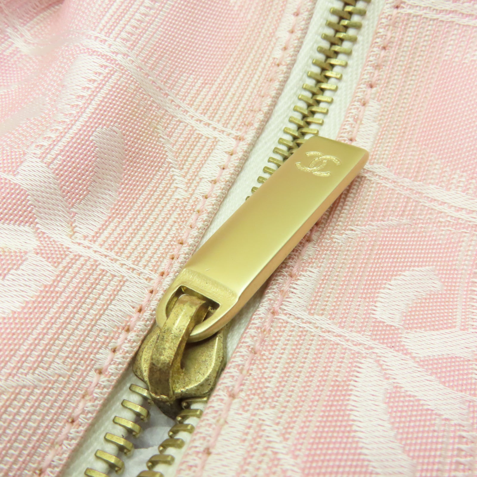 CHANEL 帆布Travel Line Tote Bag金扣肩背袋粉紅色