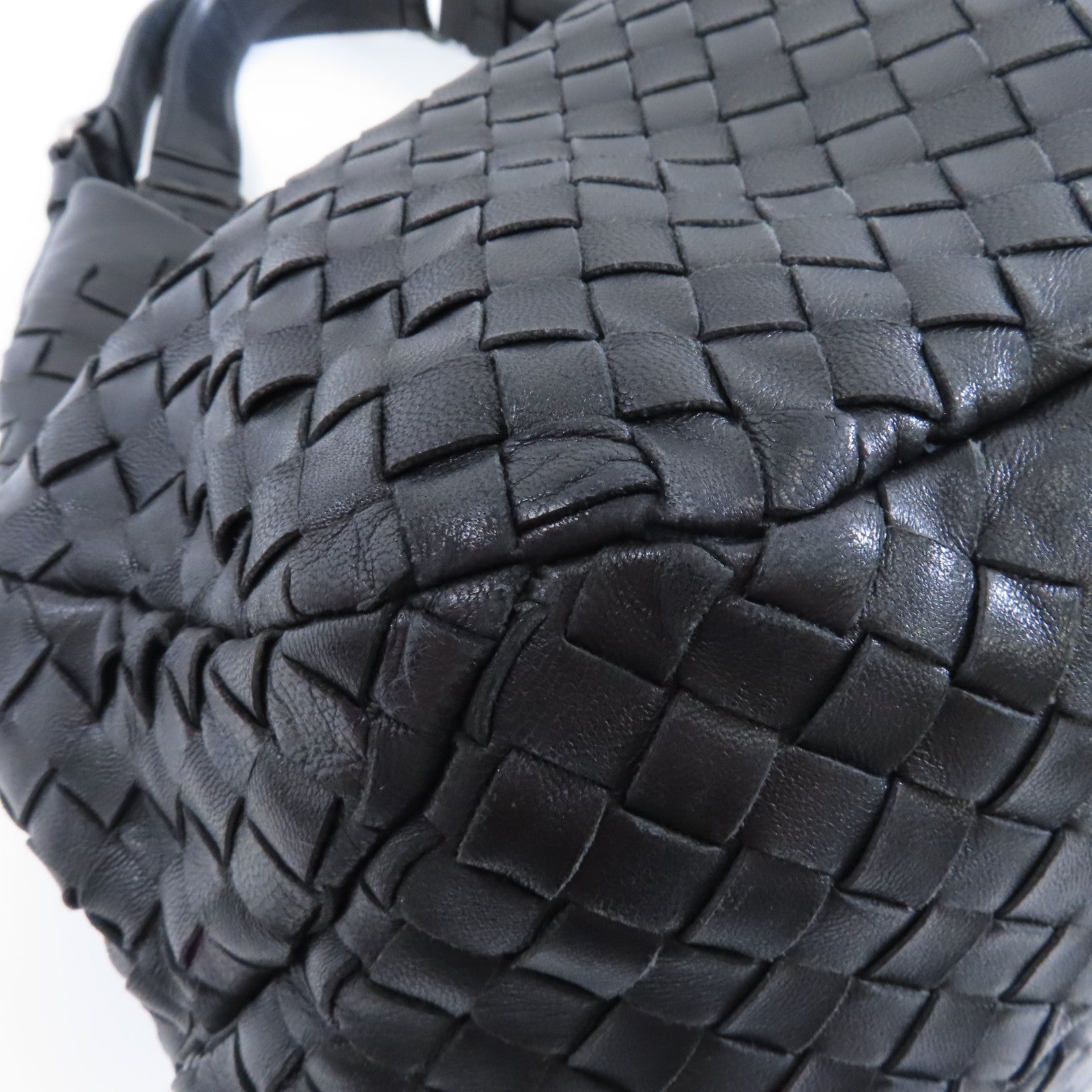 BOTTEGA VENETA 織紋皮革Campana Shoulder Bag銀扣肩背袋黑色
