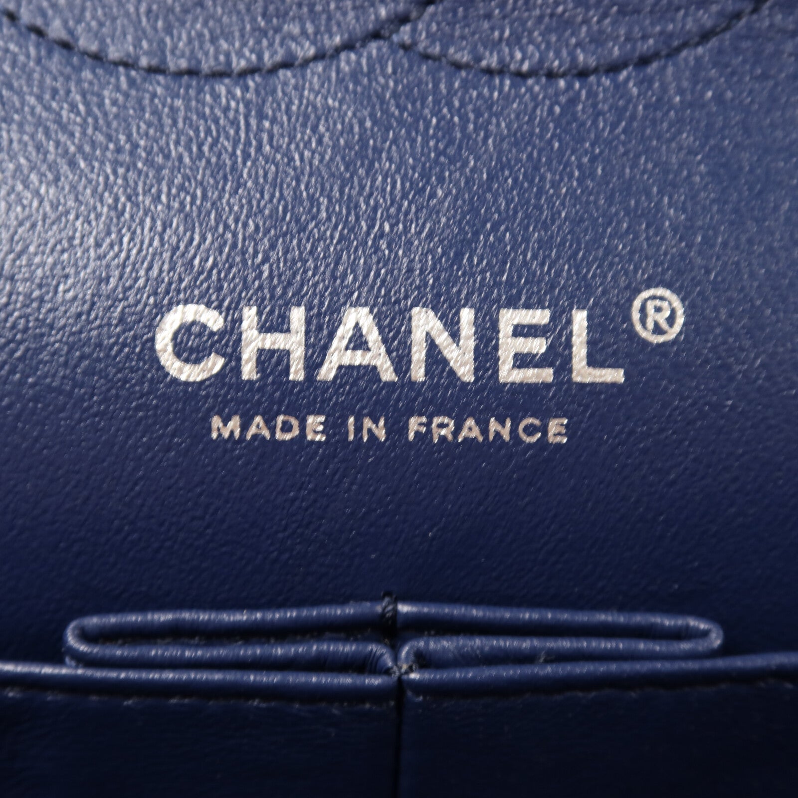 CHANEL 牛皮皮革Classic 25銀扣鏈帶肩背袋
