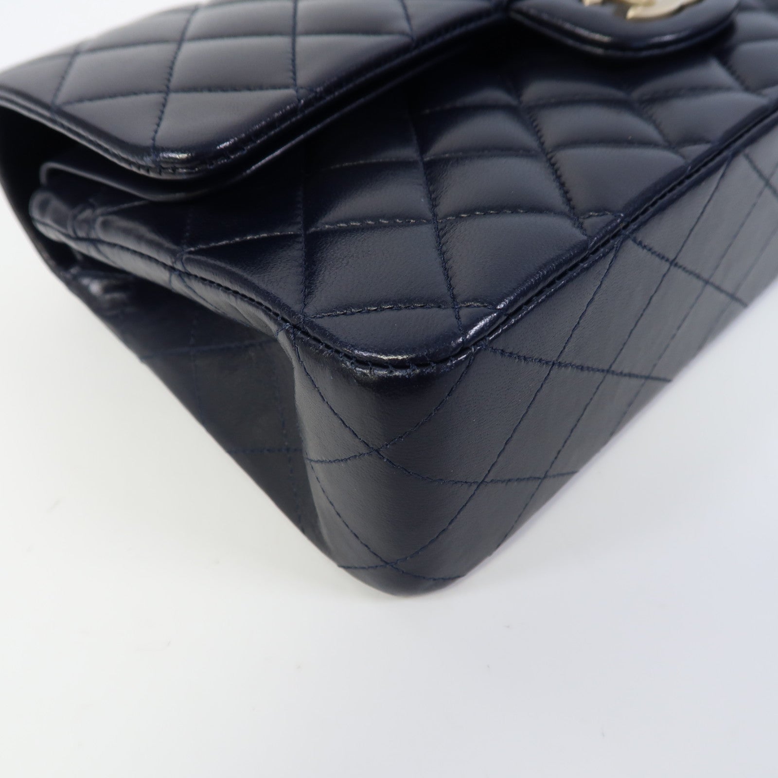 CHANEL 菱格羊皮皮革Chain Shoulder銀扣鏈帶肩背袋黑色– Brand