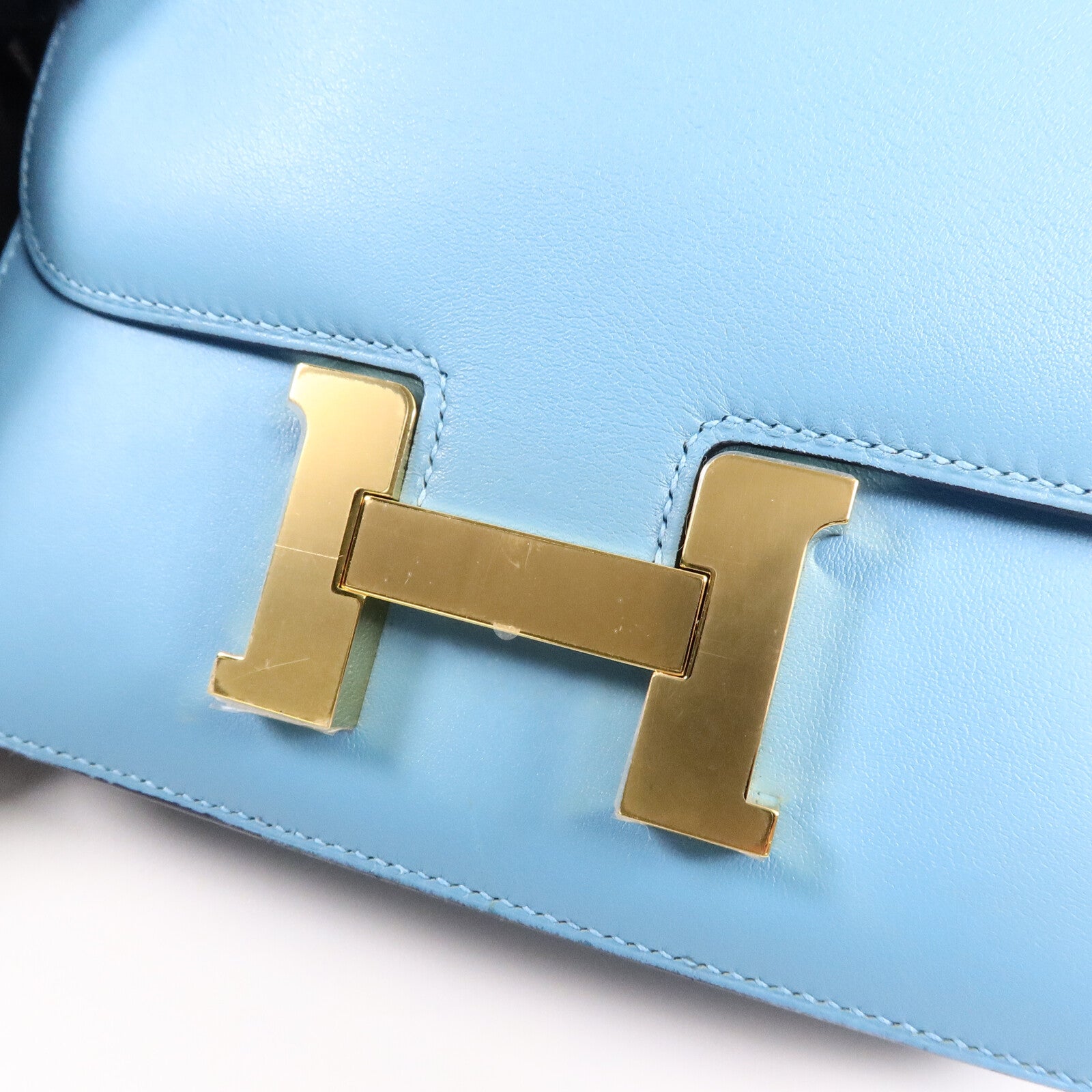 HERMES Swift皮革Constance Mini肩背袋Bleu Du Nord