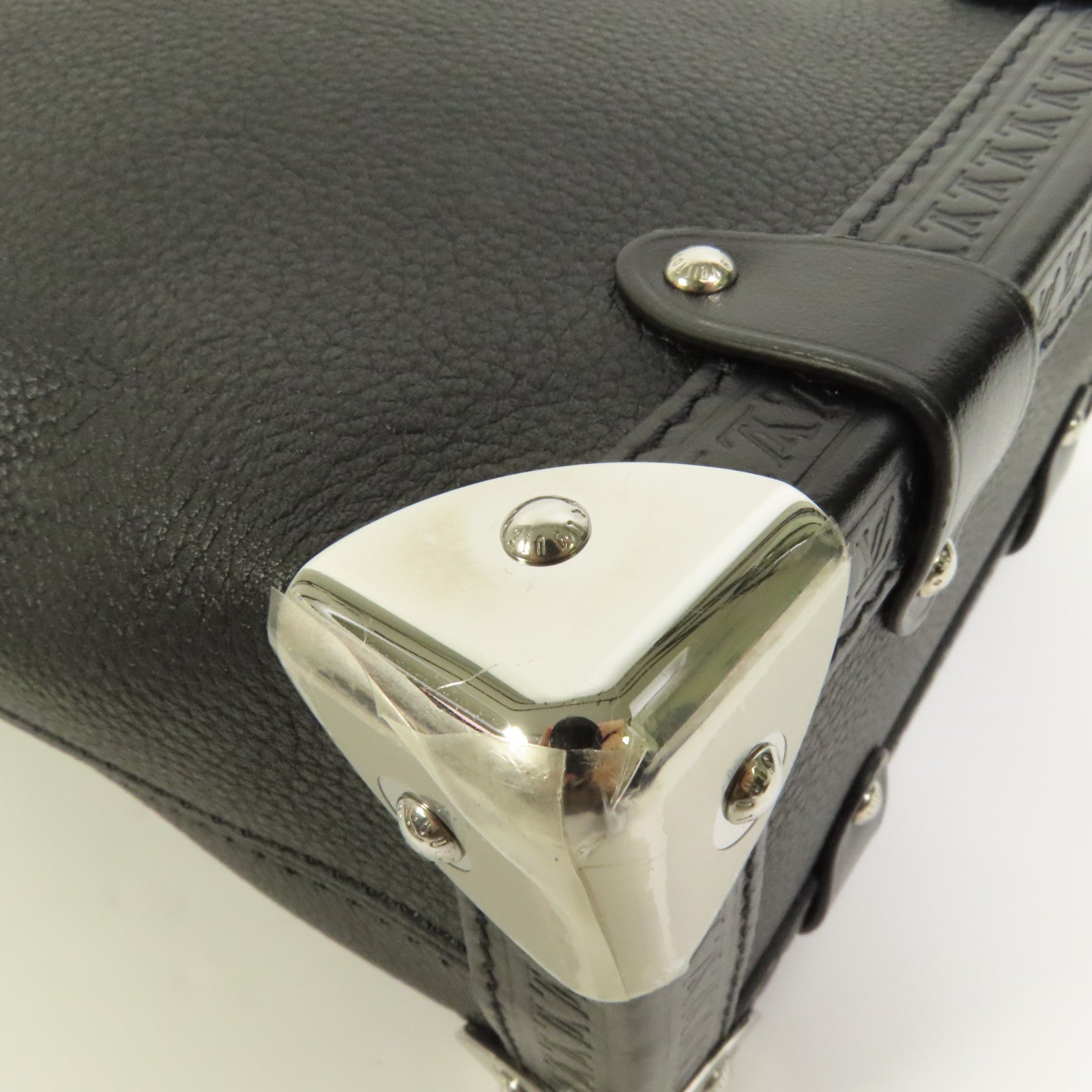 LOUIS VUITTON 【激減優惠】牛皮皮革Side Trunk MM銀扣肩背袋
