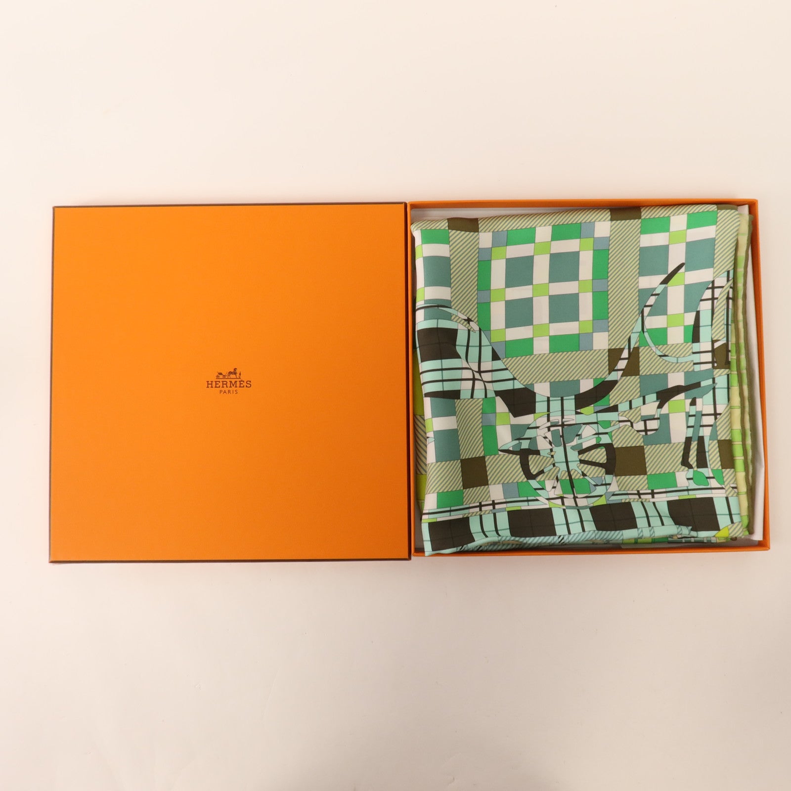 HERMES 絲質Scarf 90x90絲巾