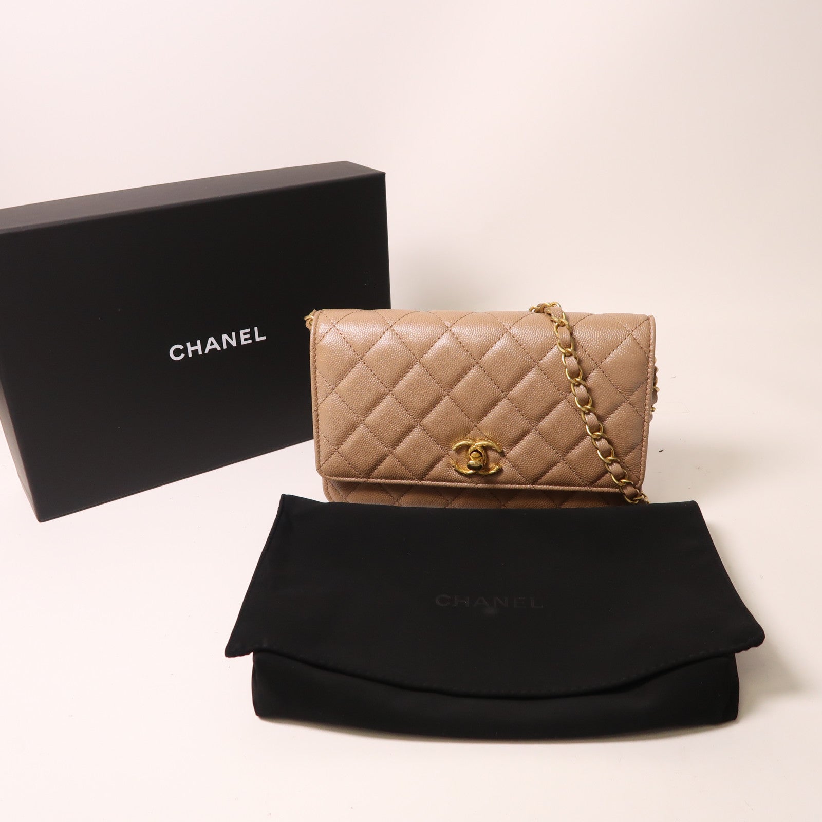 CHANEL 牛皮皮革Wallet On Chain金扣肩背袋