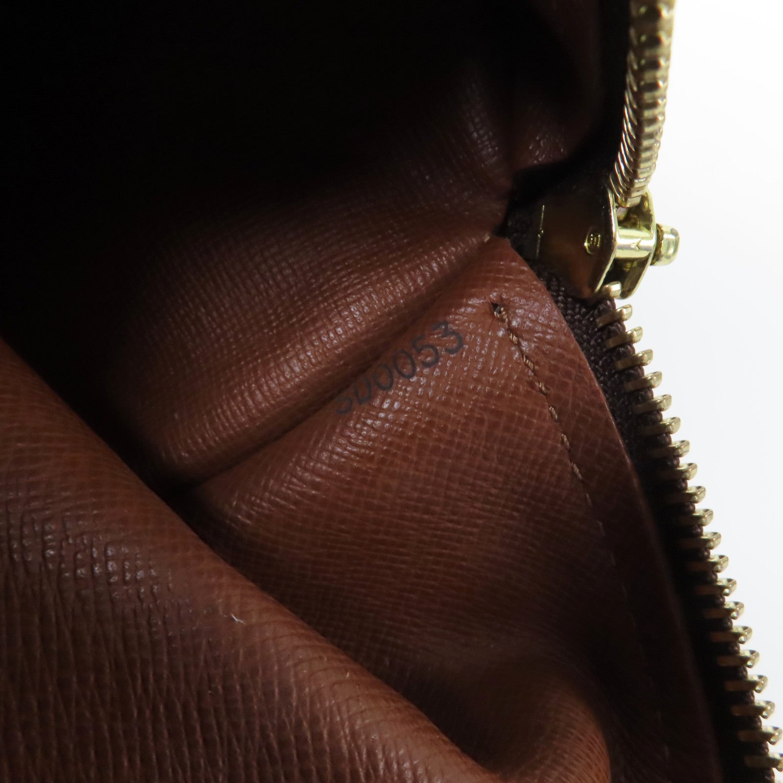 LOUIS VUITTON Monogram Papillon PM金扣肩背袋啡色