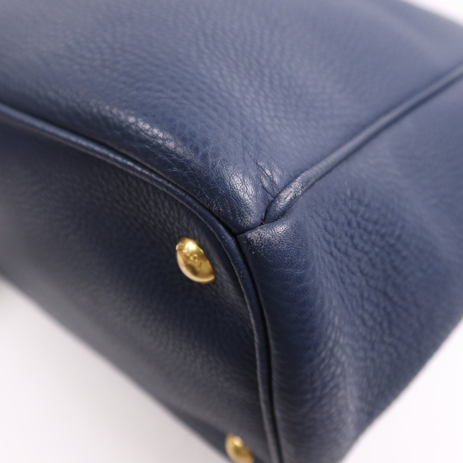 PRADA 牛皮皮革Shoulder Bag金扣肩背袋