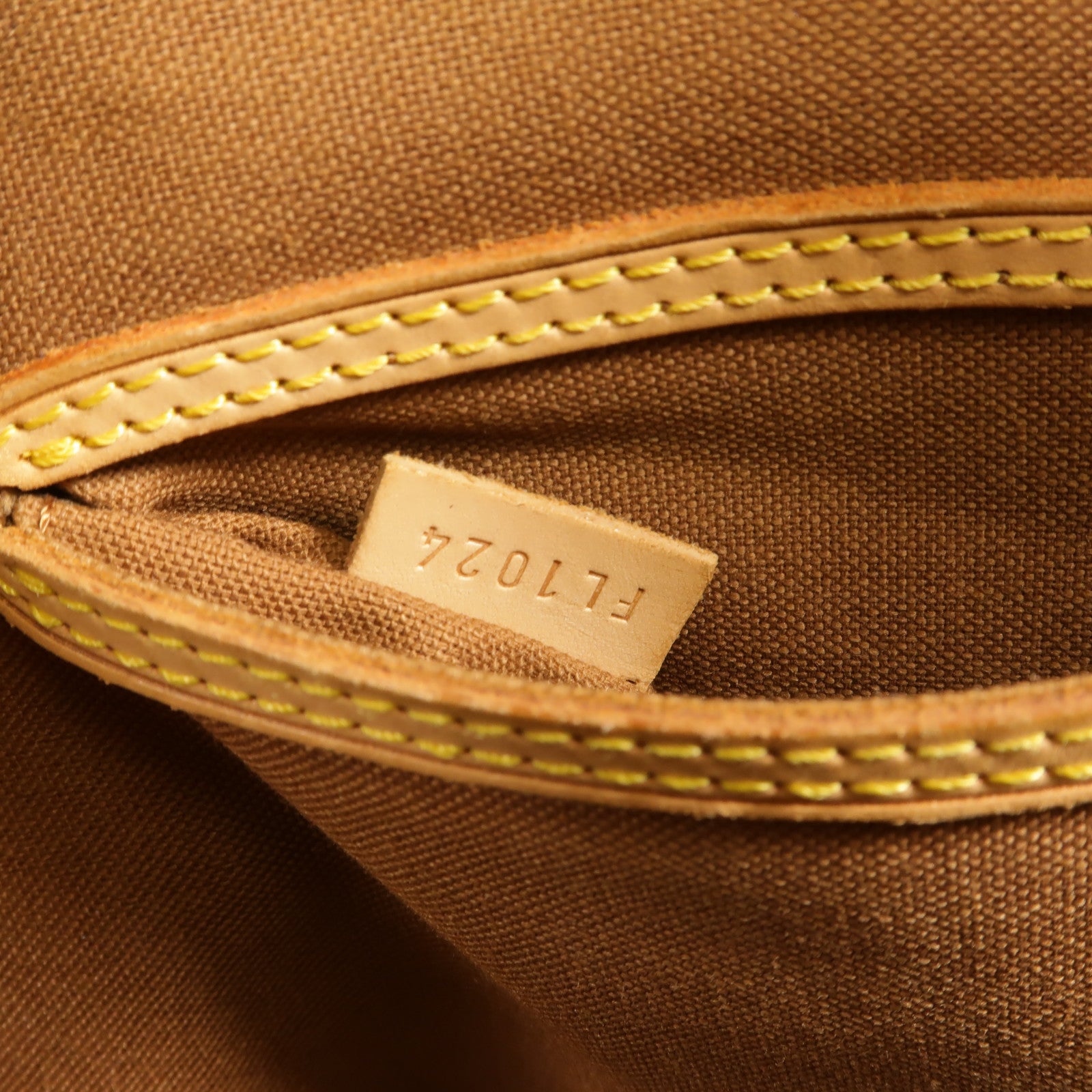 LOUIS VUITTON Monogram Alma金扣手挽袋棕色