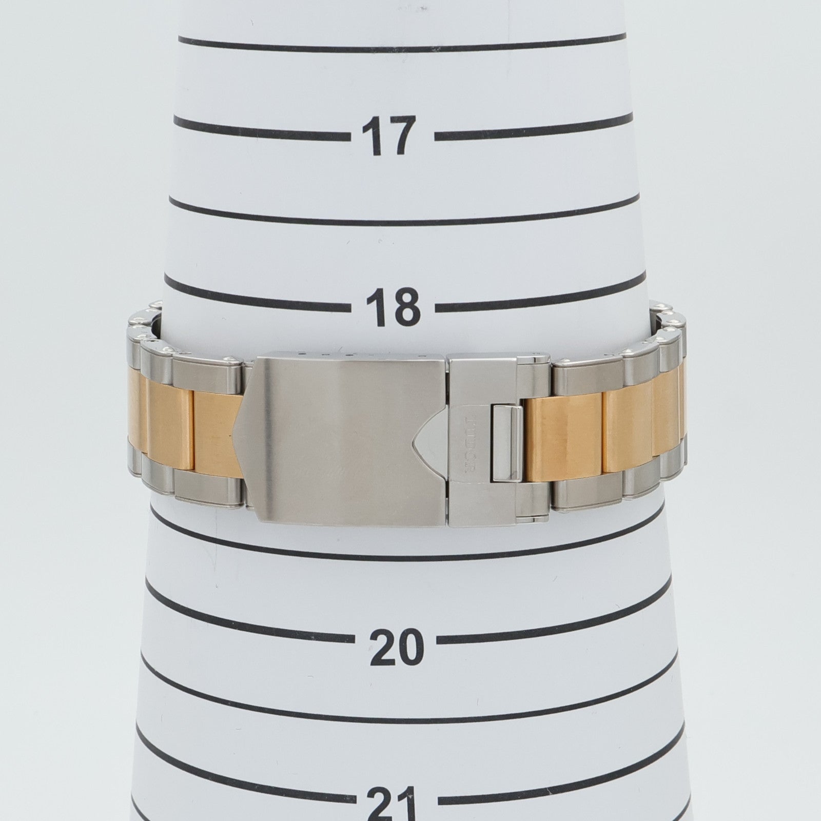 TUDOR Black Bay 79363N-0007
