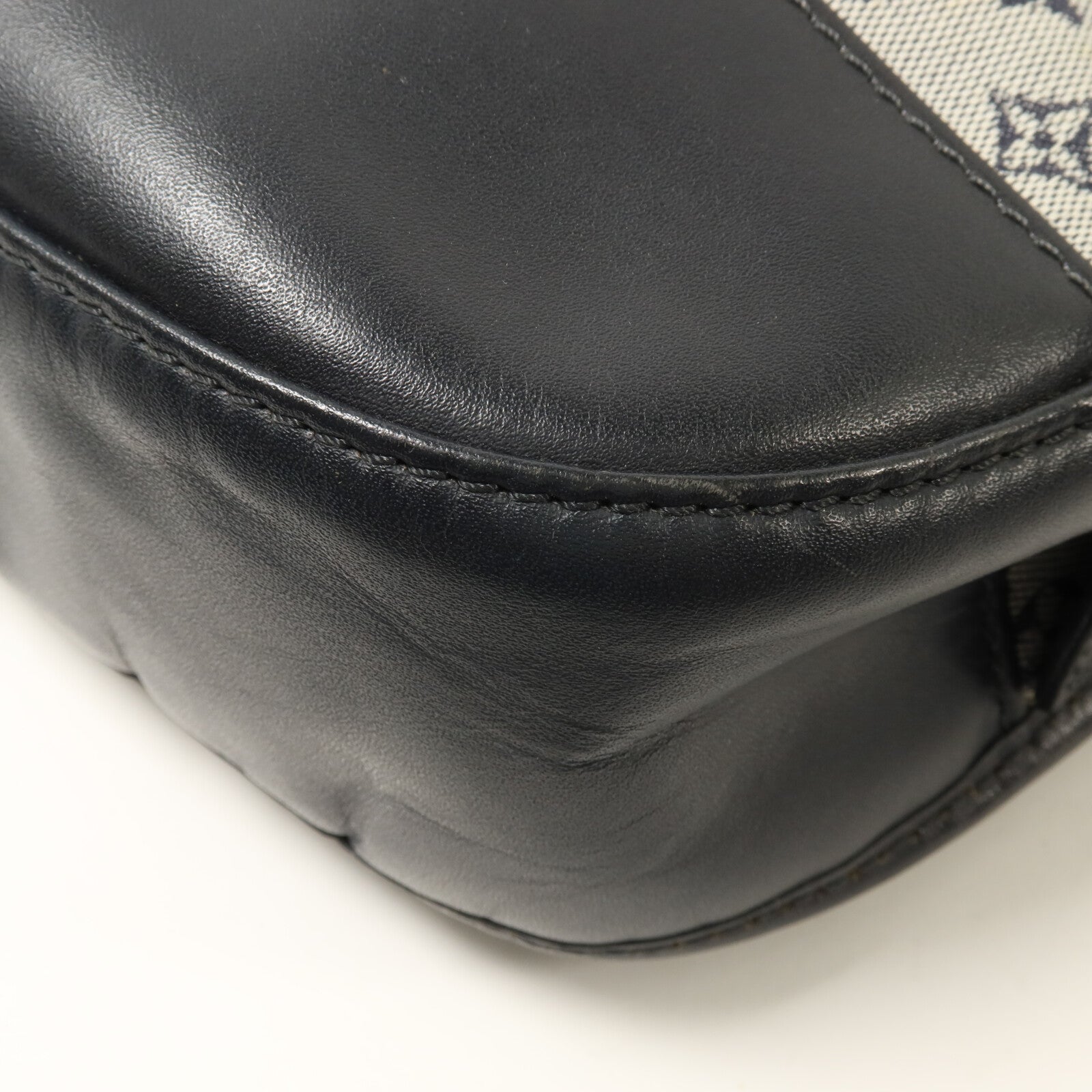 LOUIS VUITTON Monogram Mini Berangere肩背袋