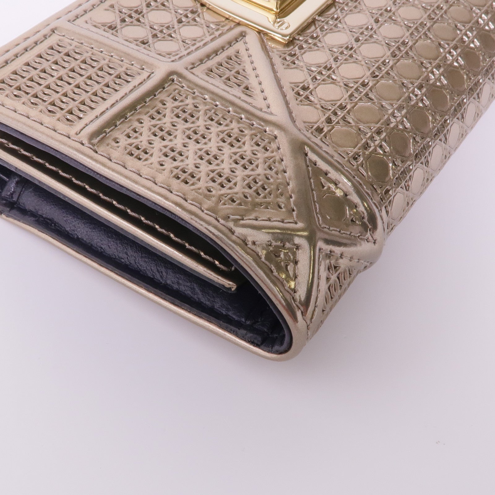 Dior 漆皮皮革Diorama金扣錢包