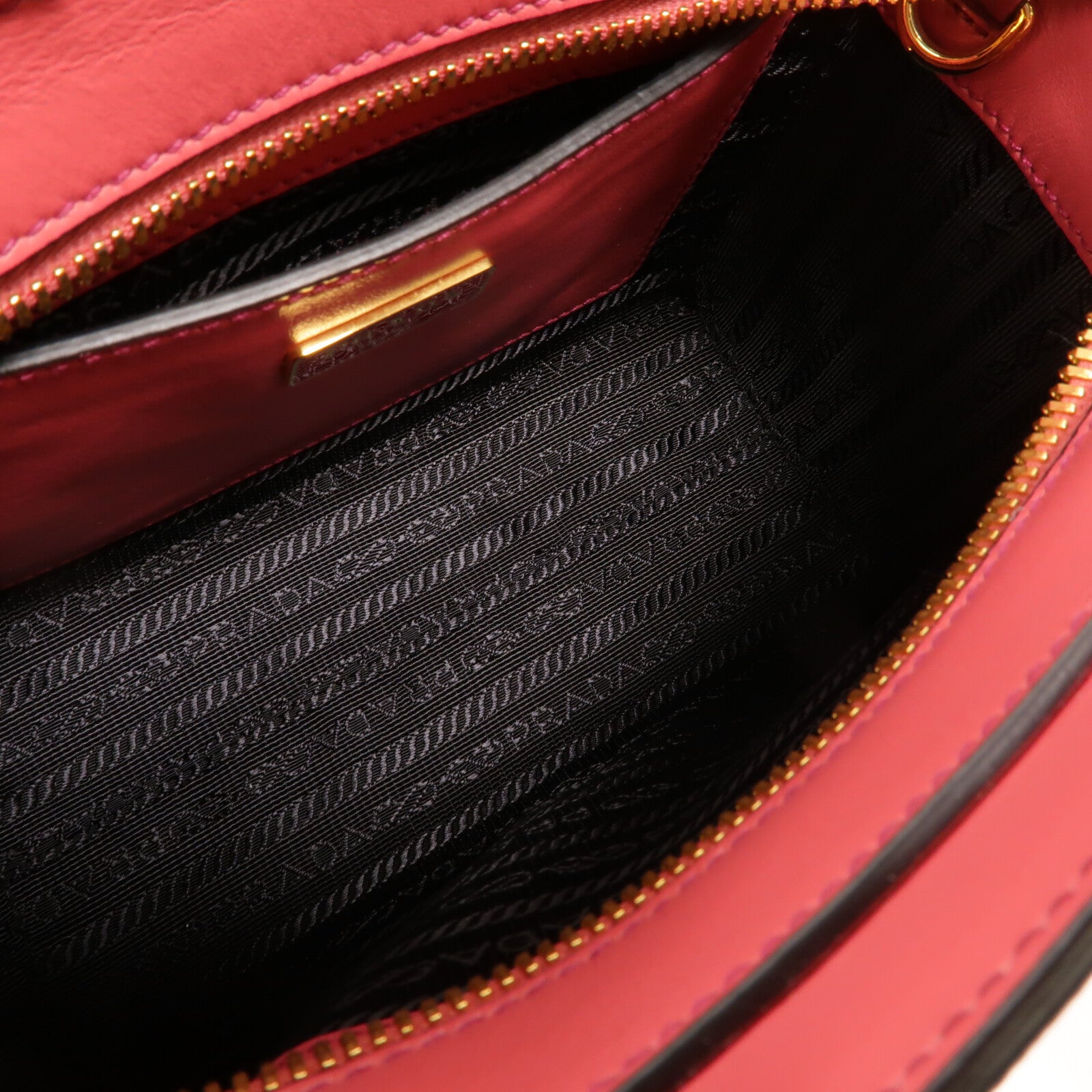 PRADA Saffiano皮革2 Way Shoulder手挽肩背兩用袋