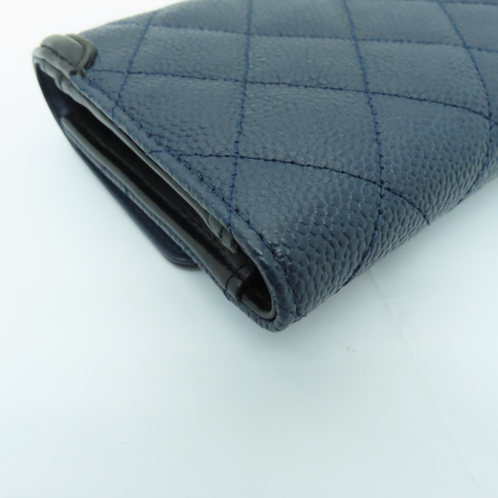 CHANEL 菱格Caviar皮革Wallet金扣錢包深藍色