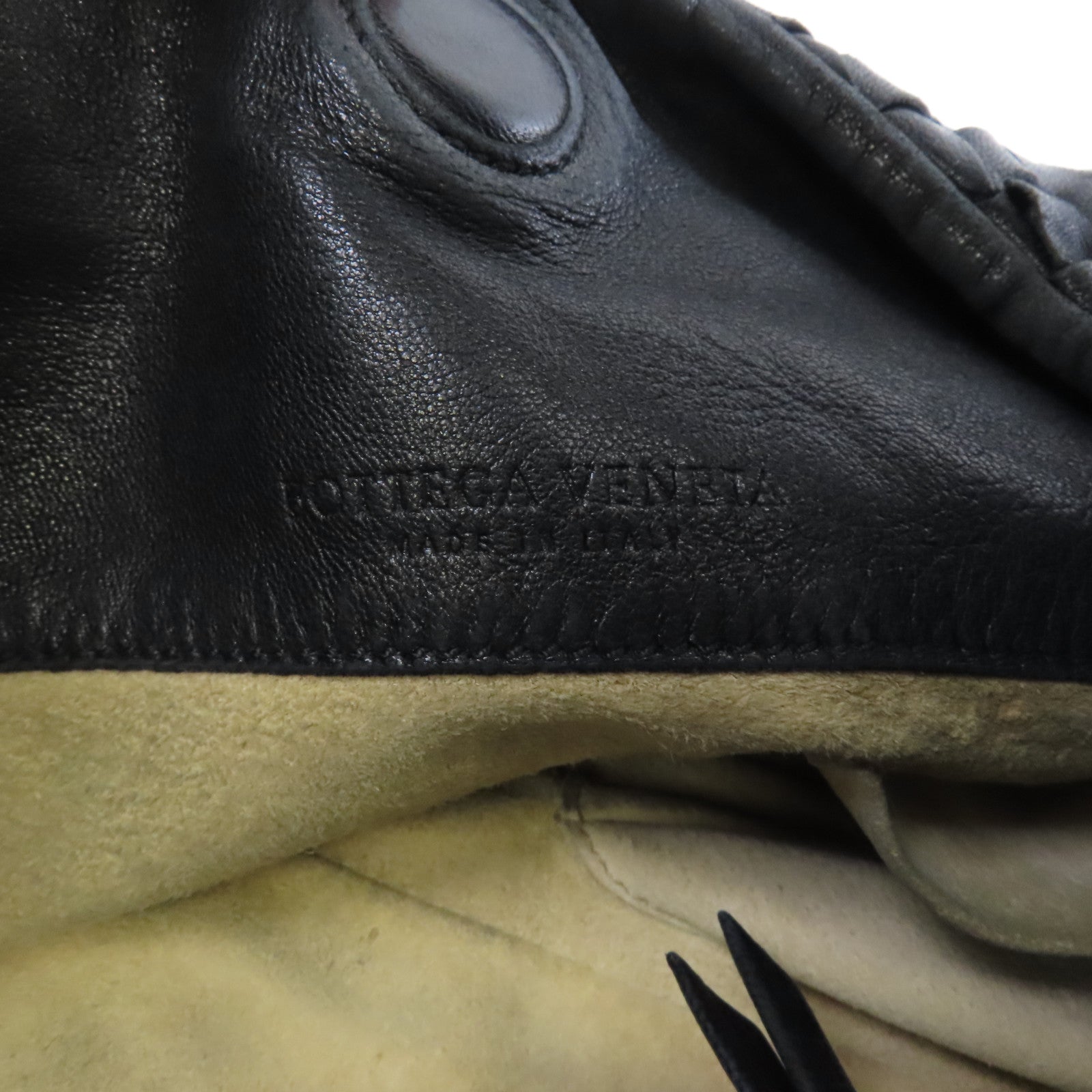 BOTTEGA VENETA 織紋皮革Campana Shoulder Bag銀扣肩背袋黑色
