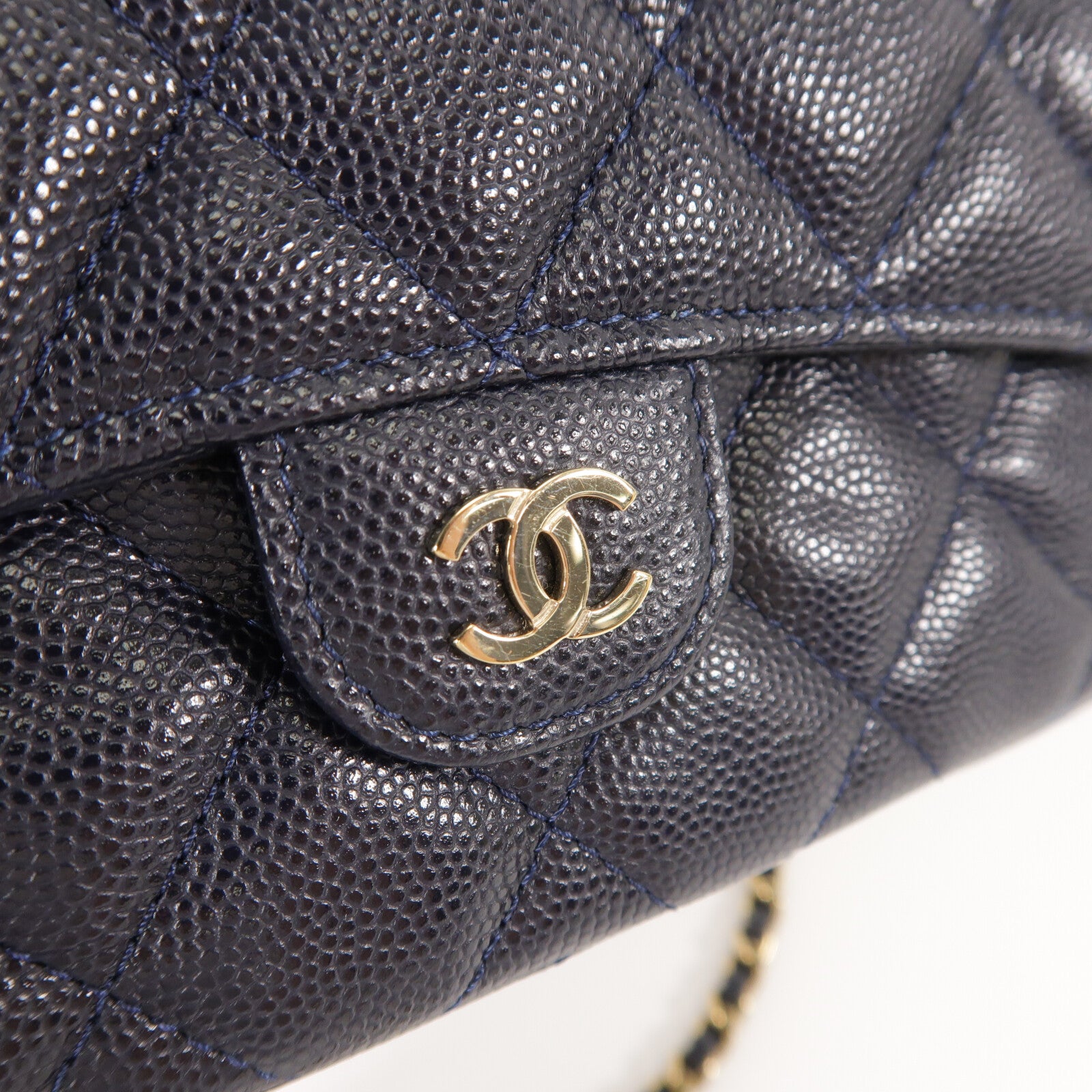 CHANEL 牛皮皮革Phone Bag鏈帶肩背袋