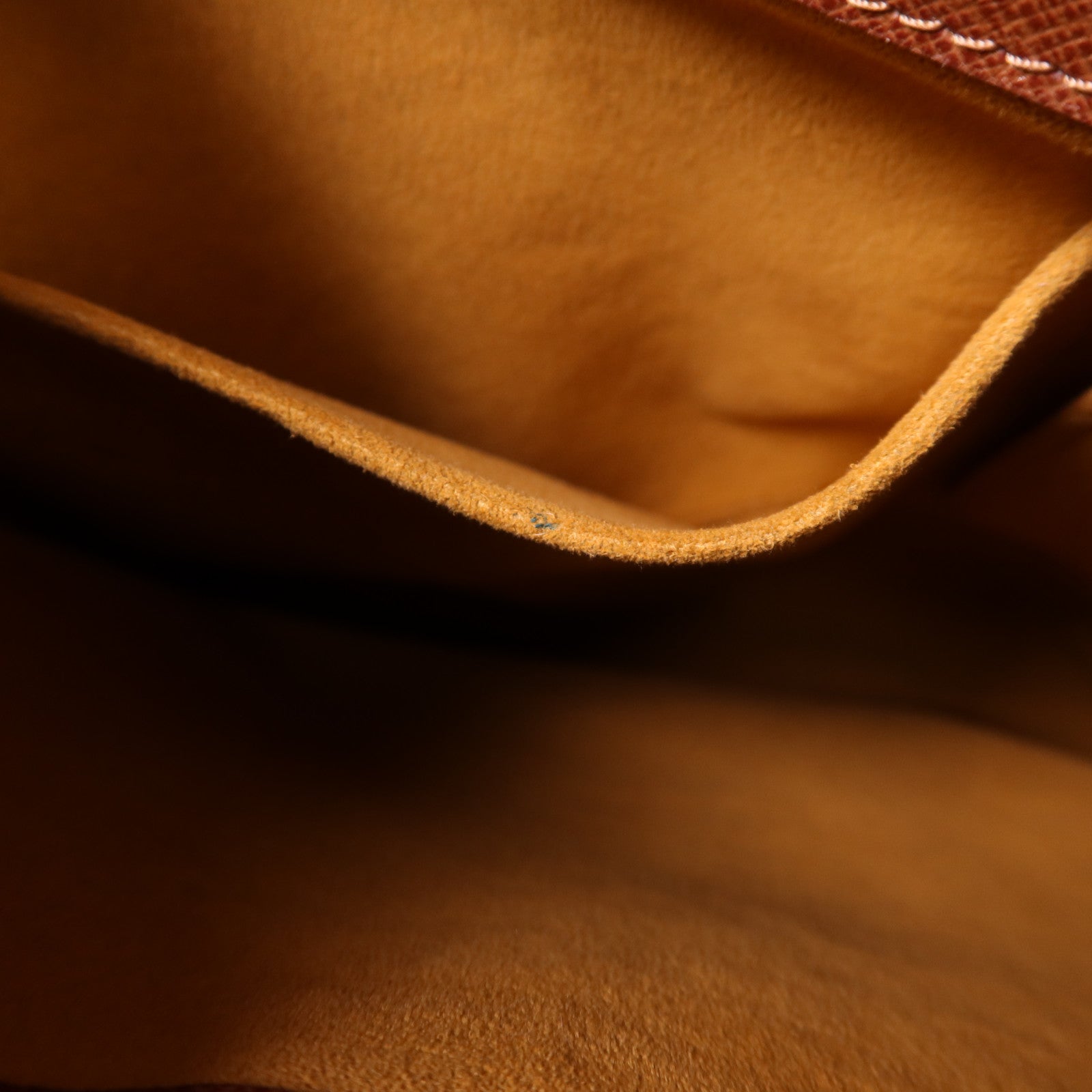 LOUIS VUITTON 【激減優惠】Monogram Musette金扣肩背袋