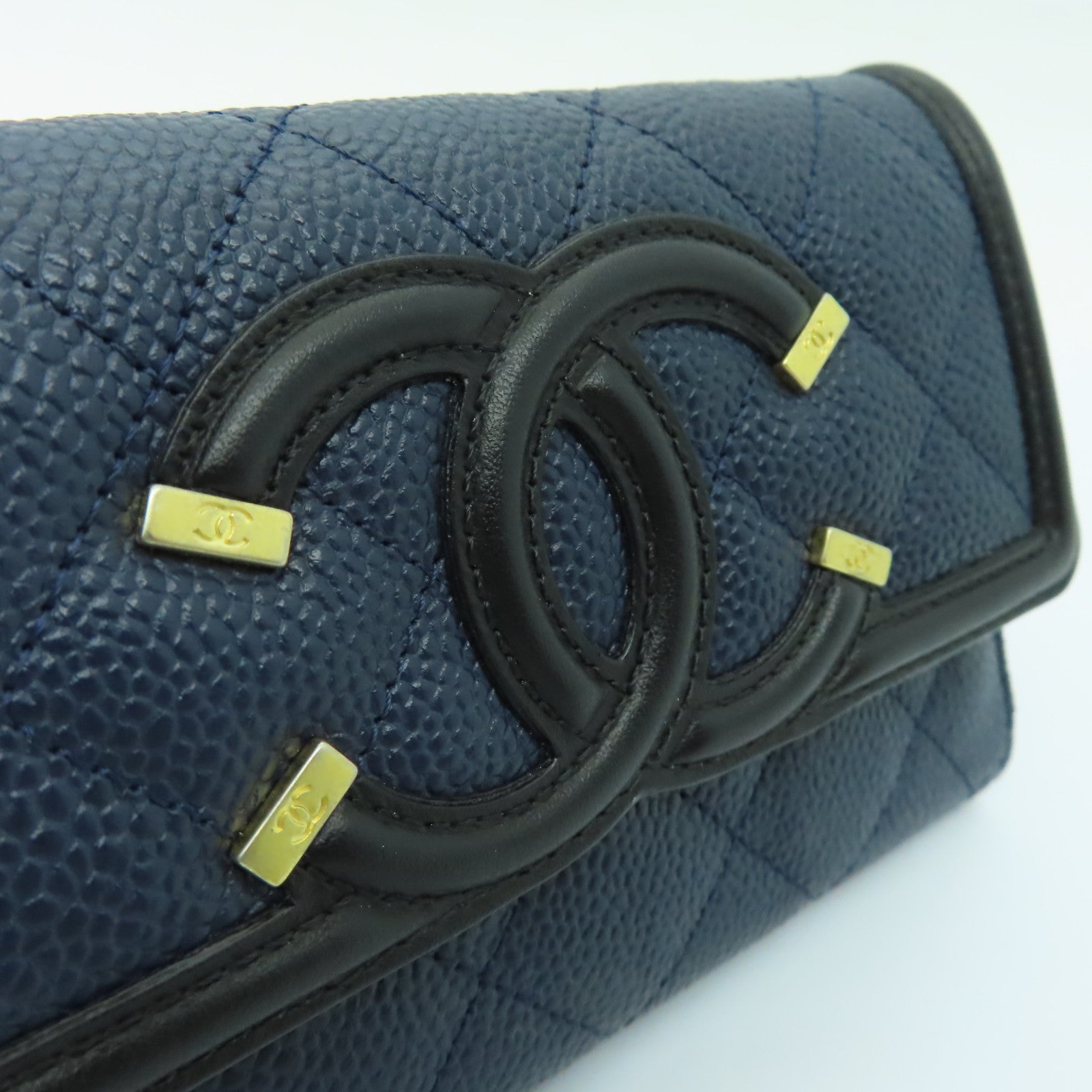 CHANEL 菱格Caviar皮革Wallet金扣錢包深藍色