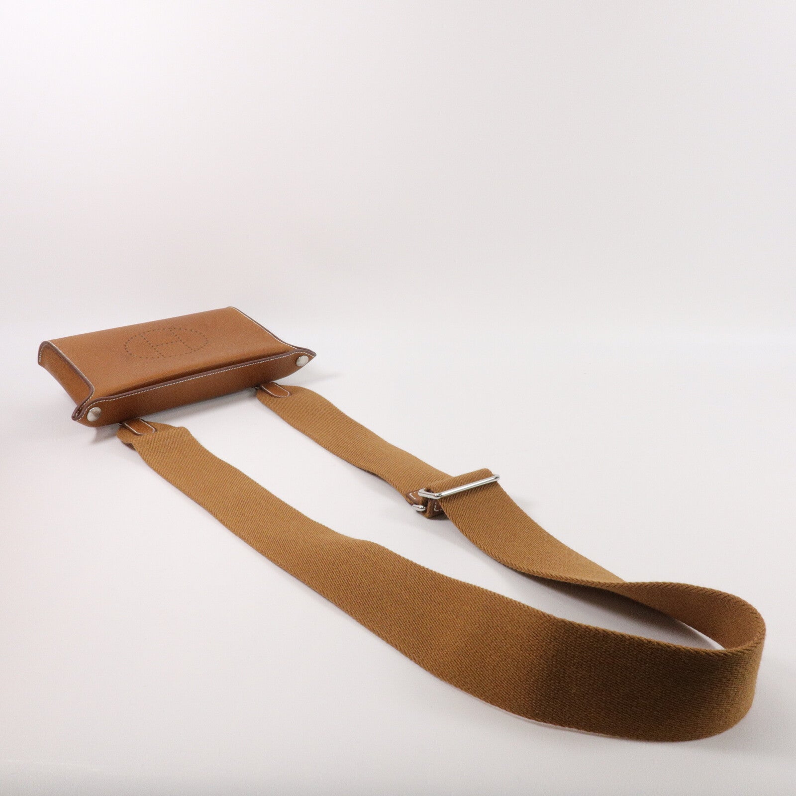 HERMES Barenia皮革Videpohes肩背袋Fauve