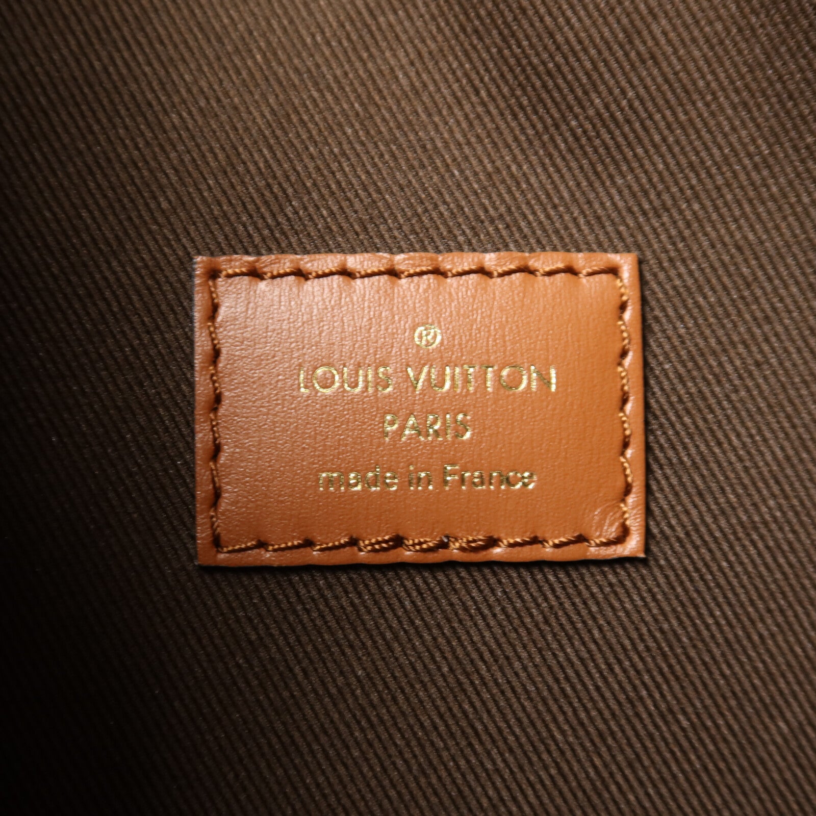 LOUIS VUITTON Monogram Reverse Loop Hobo手挽肩背兩用袋