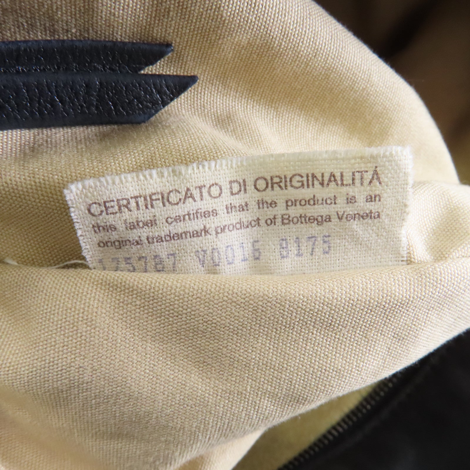 BOTTEGA VENETA 織紋皮革Campana Shoulder Bag銀扣肩背袋黑色