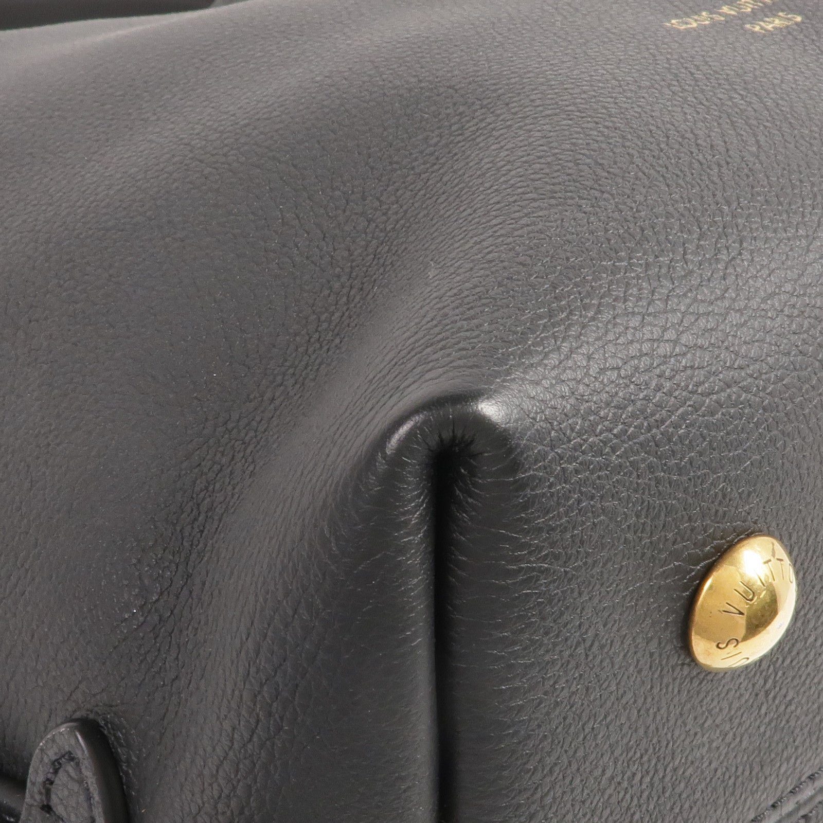 LOUIS VUITTON 牛皮皮革Low Key Hobo PM金扣肩背袋