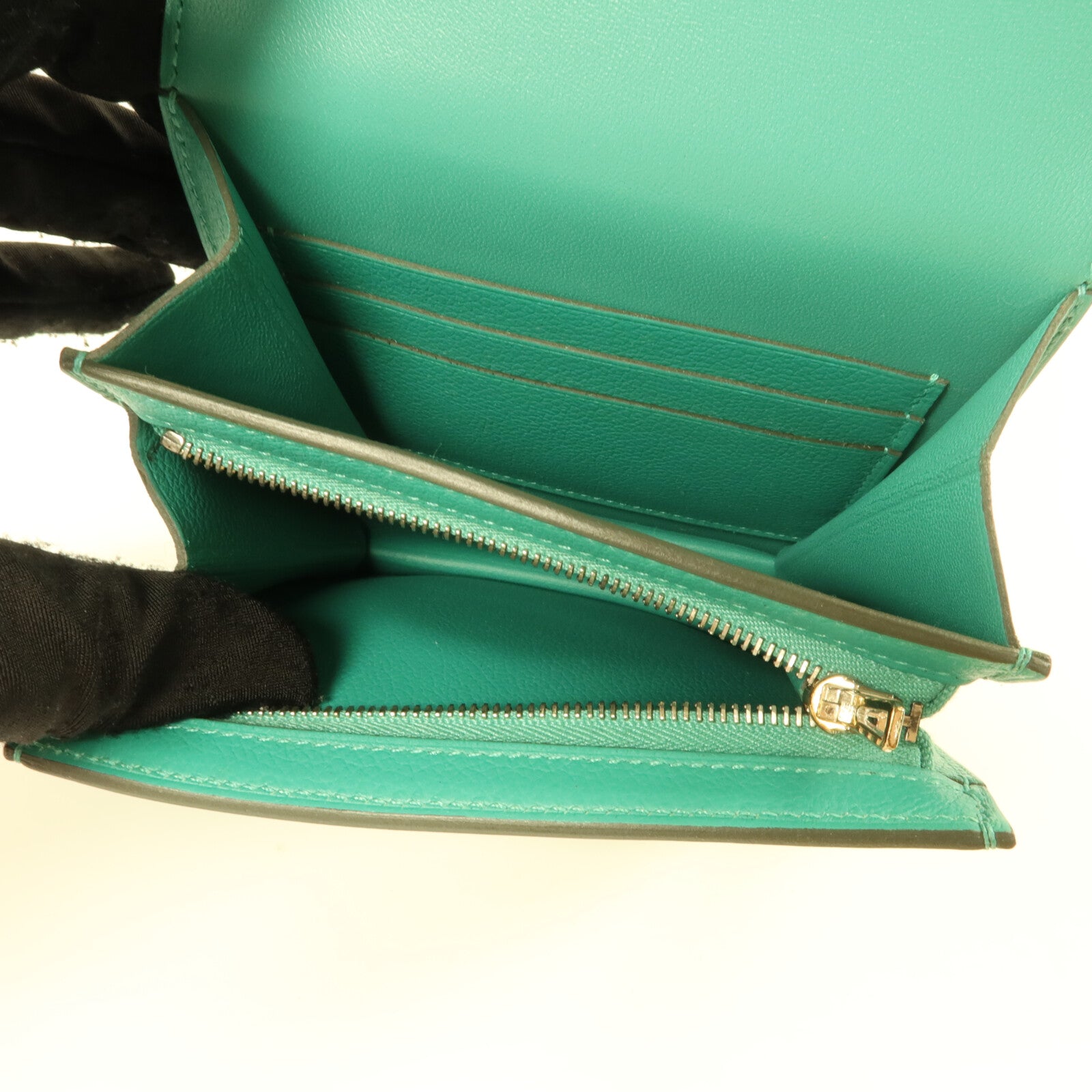 HERMES Evercolor皮革2002 Wallet錢包Vert Verone