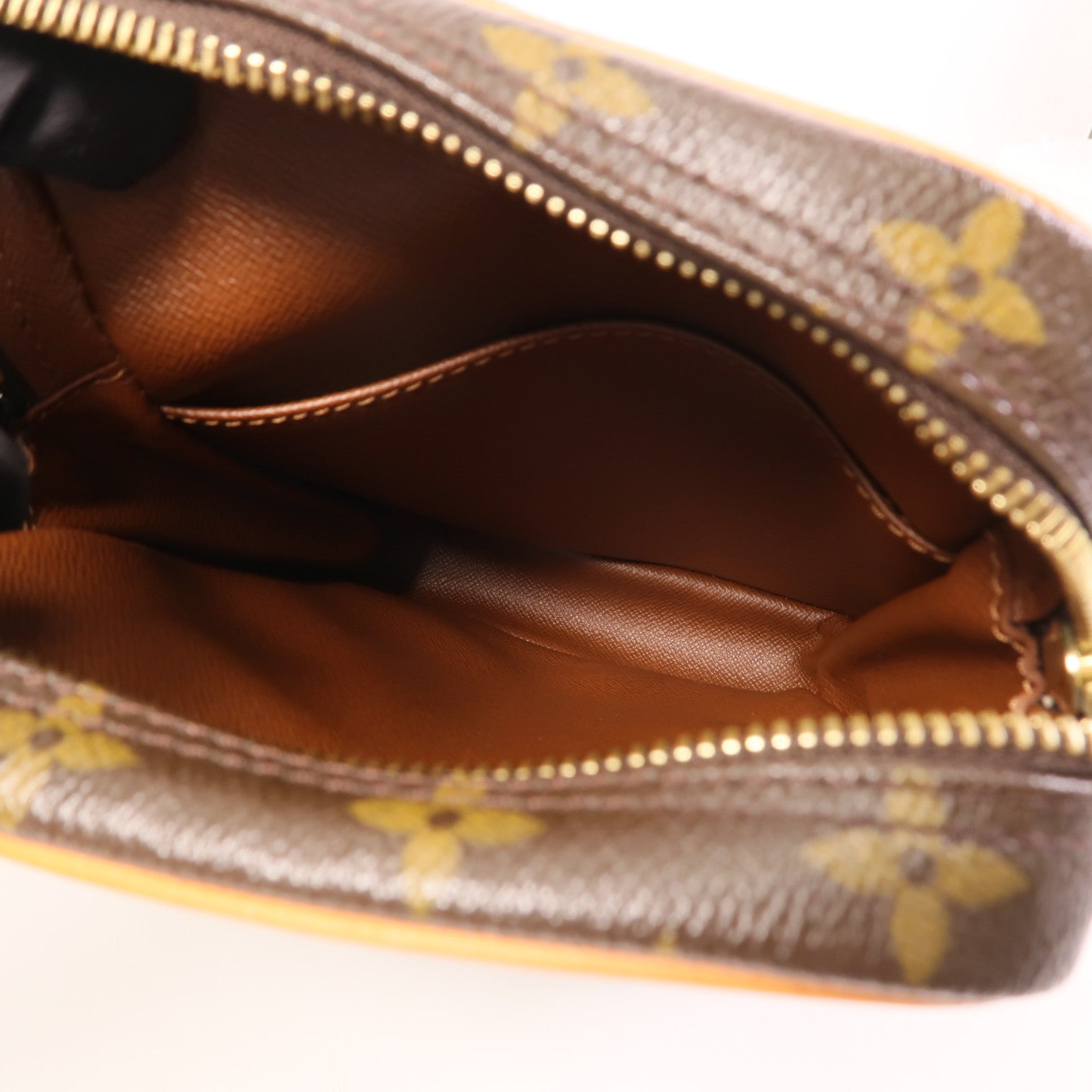 LOUIS VUITTON Monogram Danube金扣肩背袋